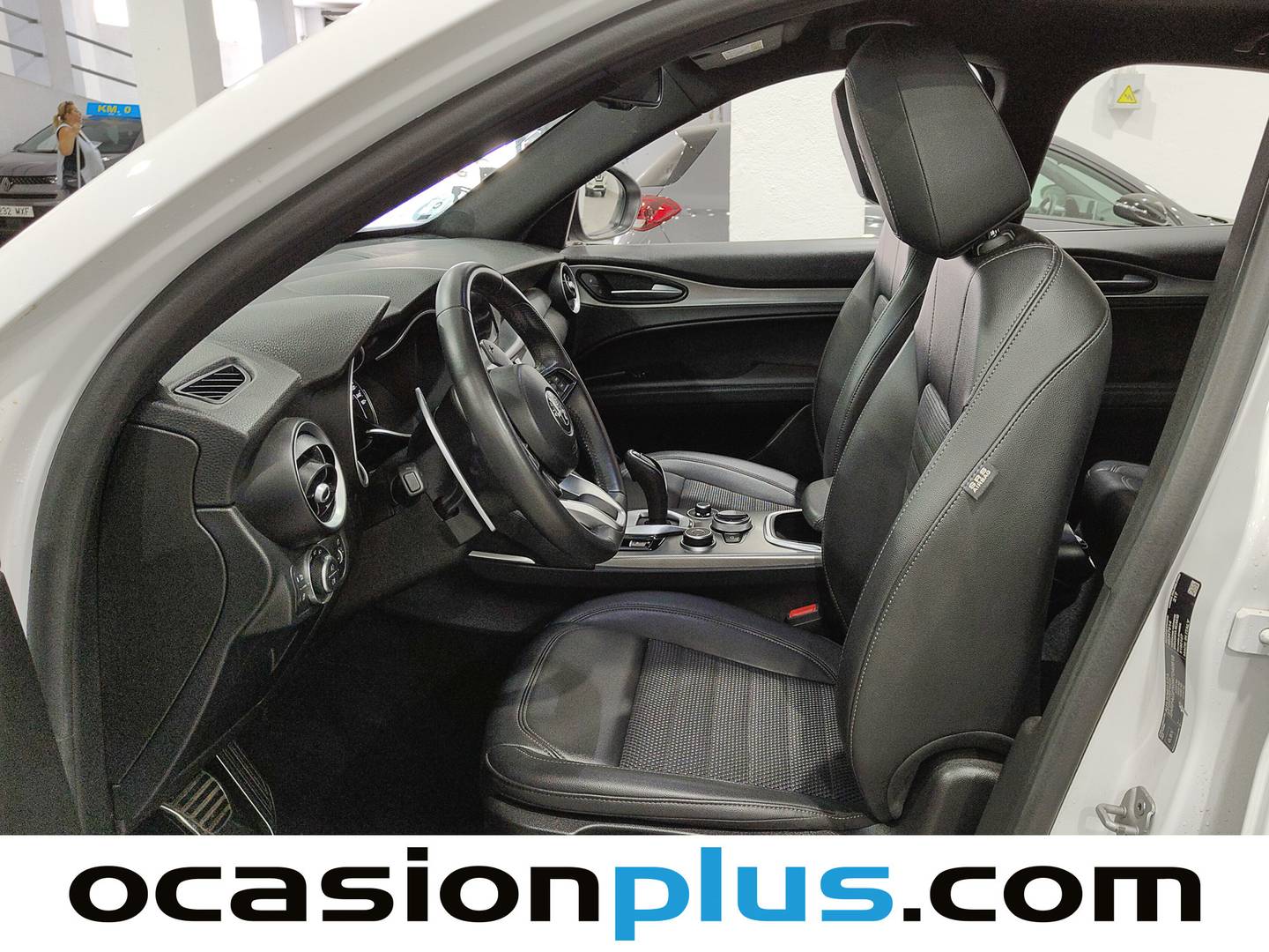 Foto Alfa Romeo Stelvio Alfa Romeo Stelvio 2.2 Diesel Sprint RWD (160 CV)