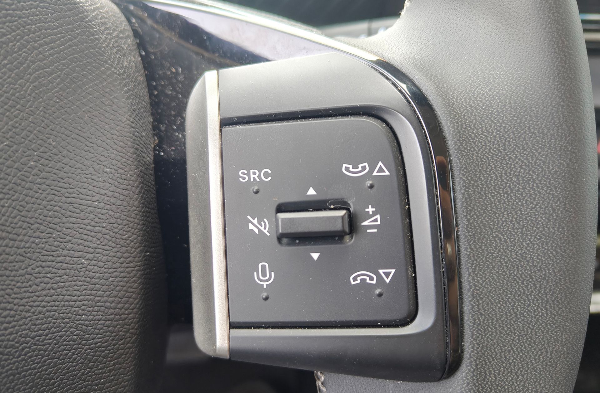 Citroën C3 Aircross Hybrid 145 Plus e-DCS6 - foto 24