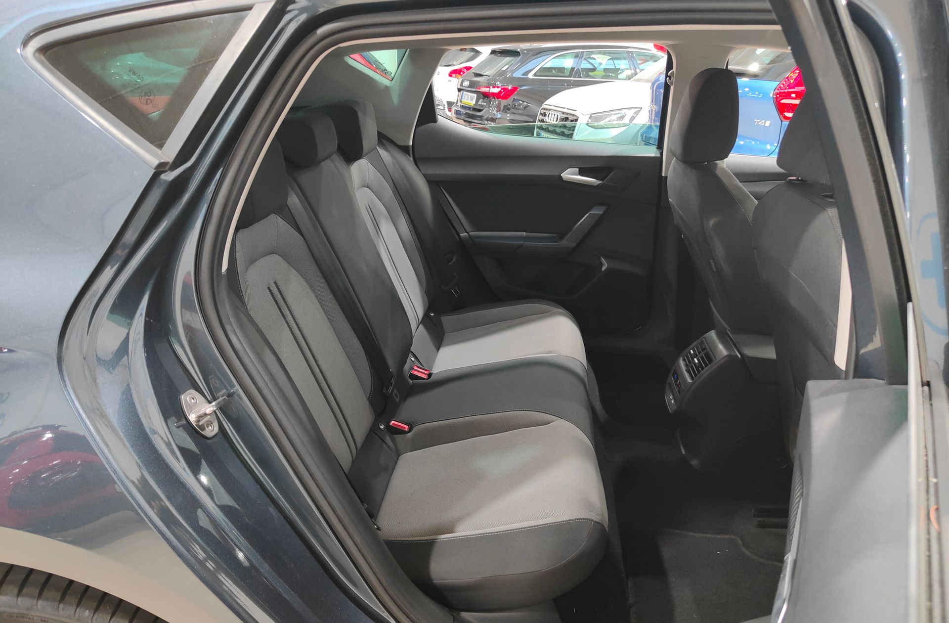 SEAT León 1.5 eTSI Style Special Edition DSG - foto 17