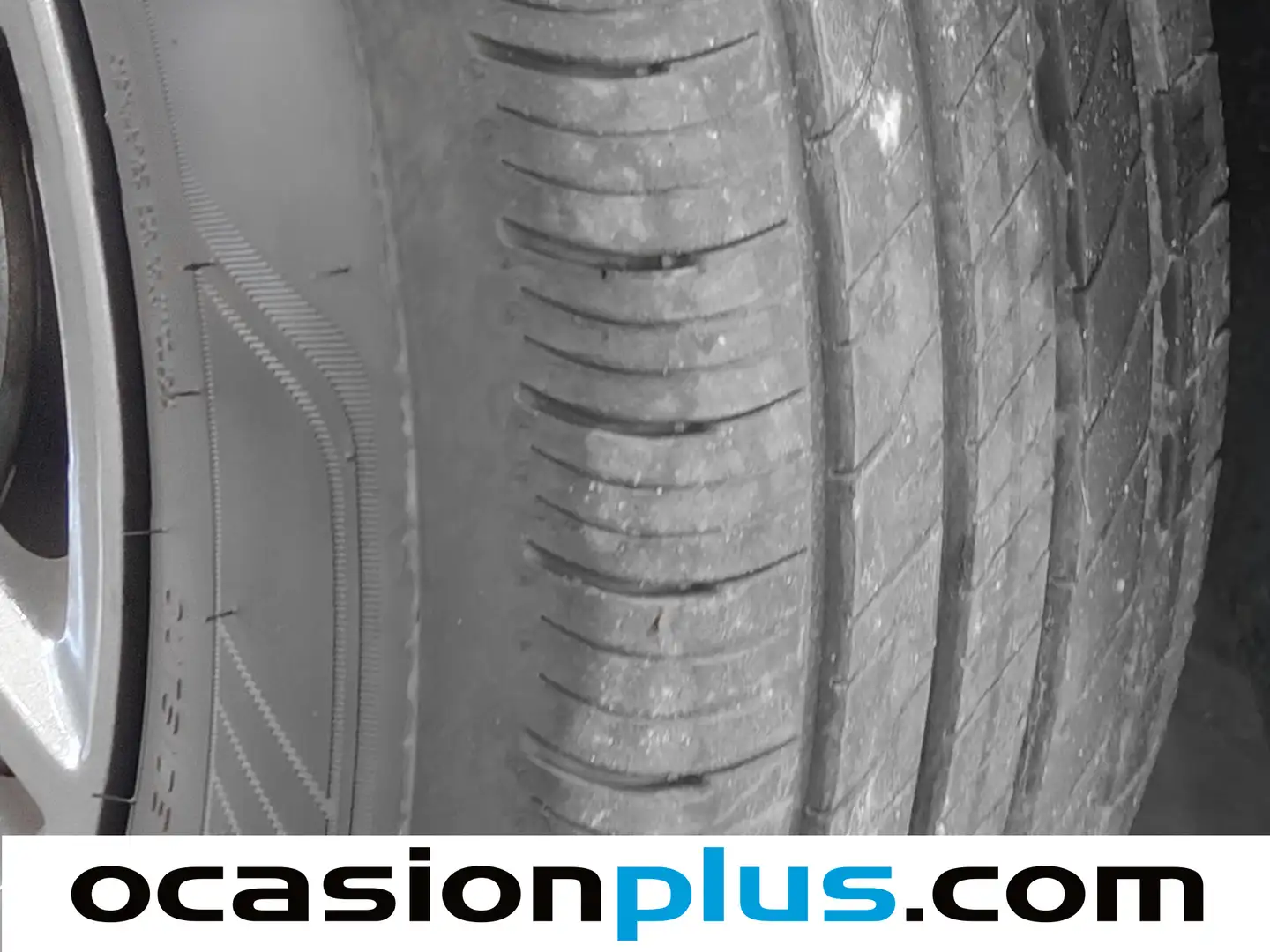 Foto Peugeot 308 Peugeot 308 PureTech 130 S&S Active Pack EAT8 (130 CV)