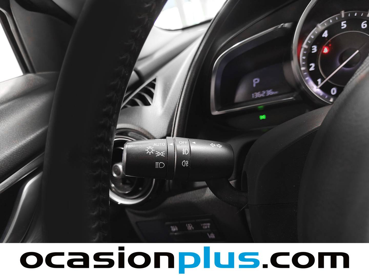 Paquetes del Mazda CX-3 Mazda CX-3 2.0 SKYACTIV GE Luxury 2WD AT (120 CV)