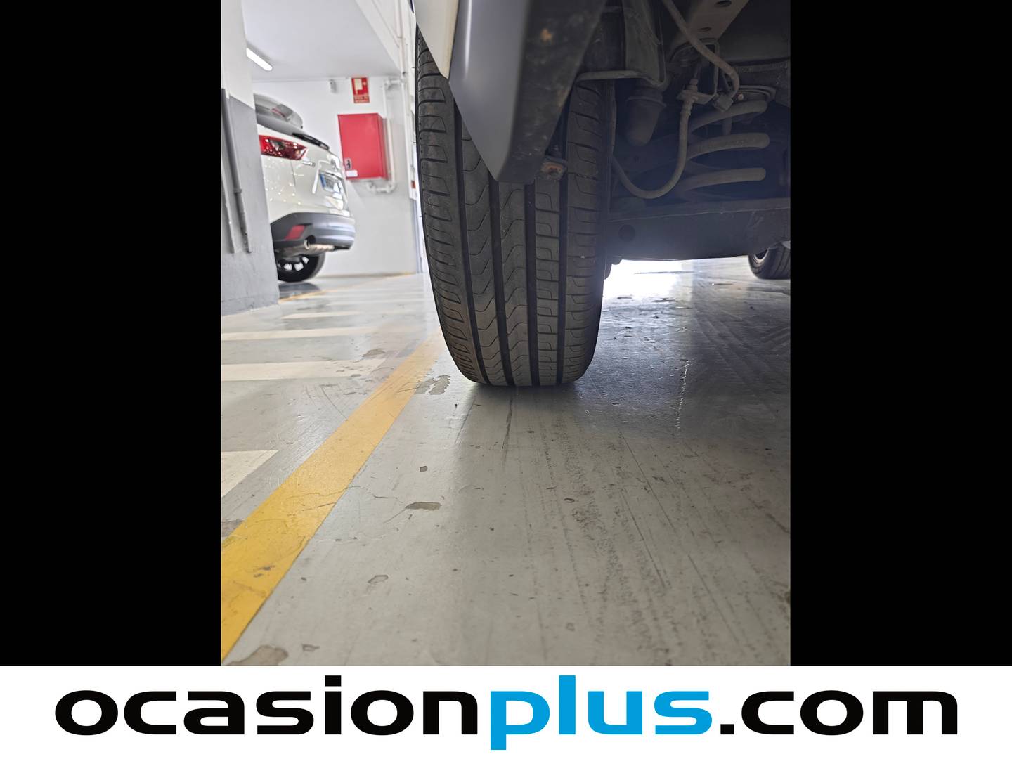 Foto Lexus NX Lexus NX 300h Business 2WD (197 CV)