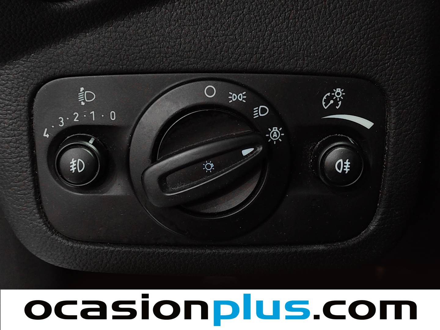 Foto Ford Kuga Ford Kuga 1.5 EcoBoost S&S Trend+ 4x2 (120 CV)