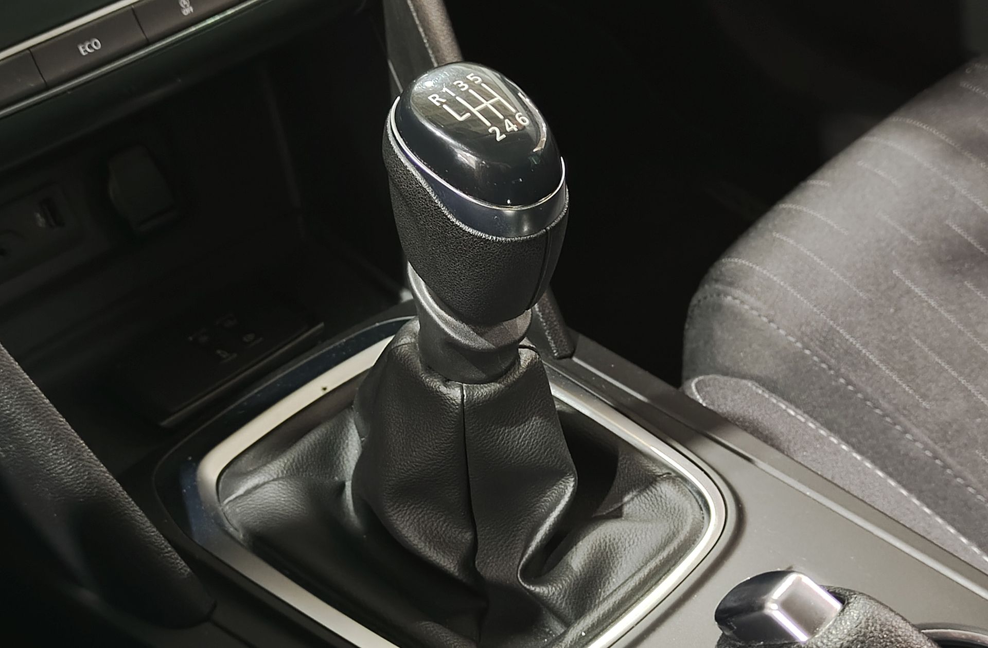 Renault Mégane Limited TCe - foto 5