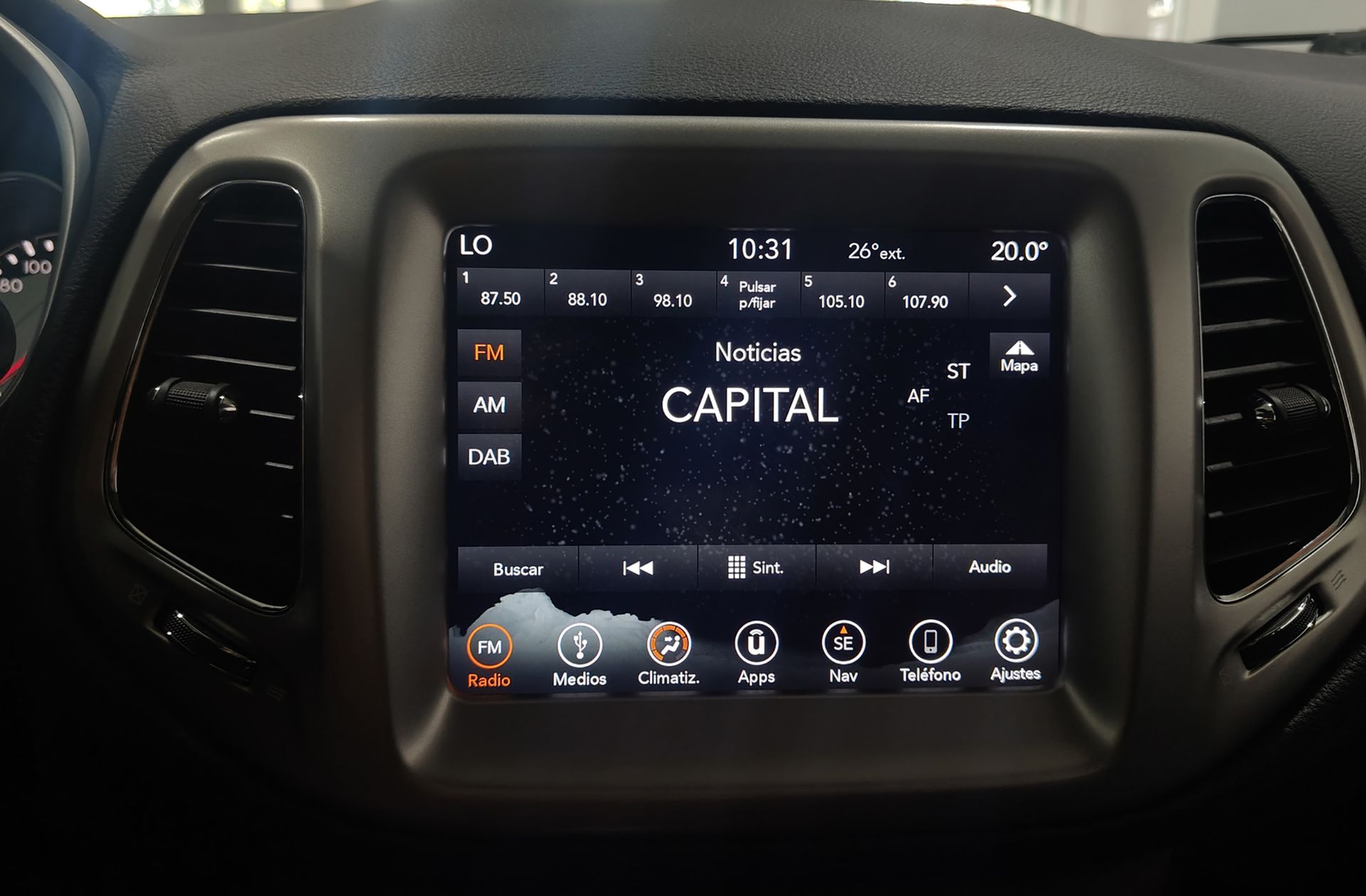 Jeep Compass 1.4 MultiAir Longitude 4x2 - foto 35