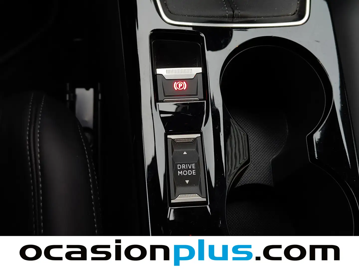 Foto Peugeot 2008 Peugeot 2008 PureTech 130 S&S GT (130 CV)