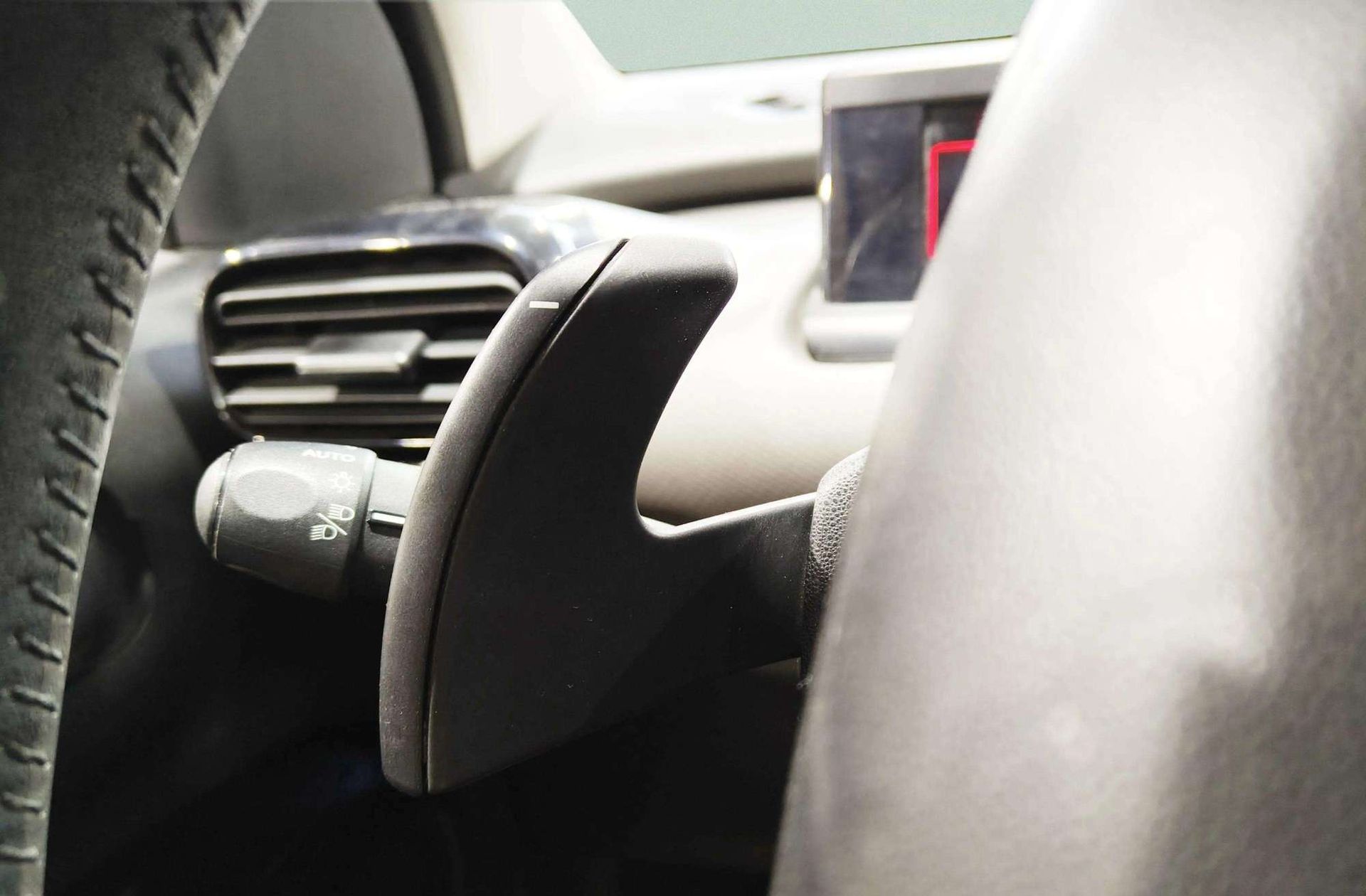 Citroën C4 Cactus 1.6 BlueHDi Feel Edition ETG6 - foto 22