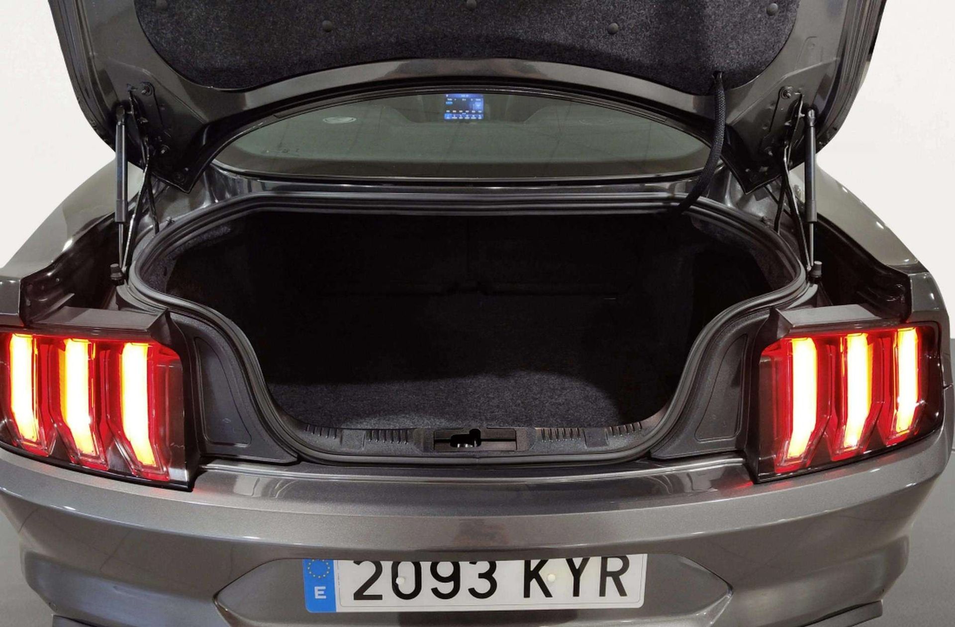 Ford Mustang 5.0 Ti-VCT V8 GT Fastback - foto 22