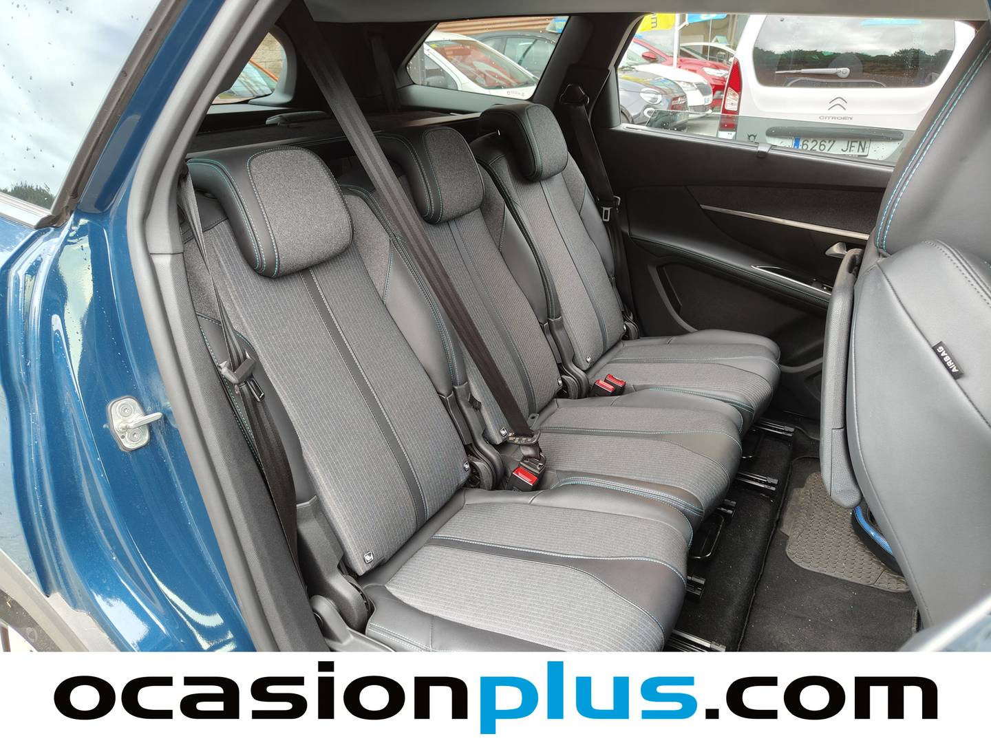 Foto Peugeot 5008 Peugeot 5008 BlueHDI 130 S&S Allure Pack (130 CV) 7 Plazas