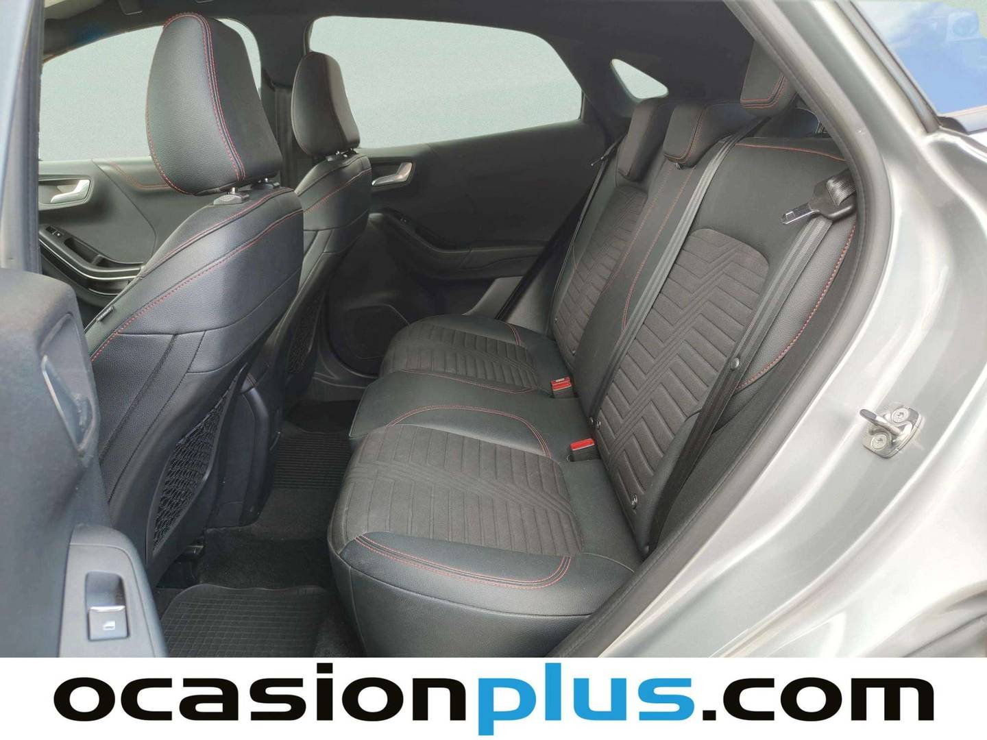 Foto asientos traseros Ford Puma Ford Puma 1.0 EcoBoost MHEV ST-Line X (125 CV)