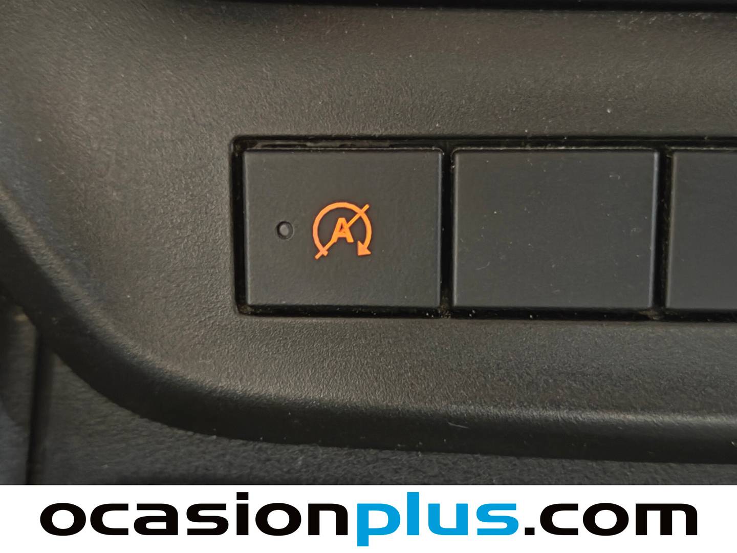 Extras y acabados del Iveco Daily Iveco Daily Furgon 35 S 16 V 3520L/H2 (156 CV)