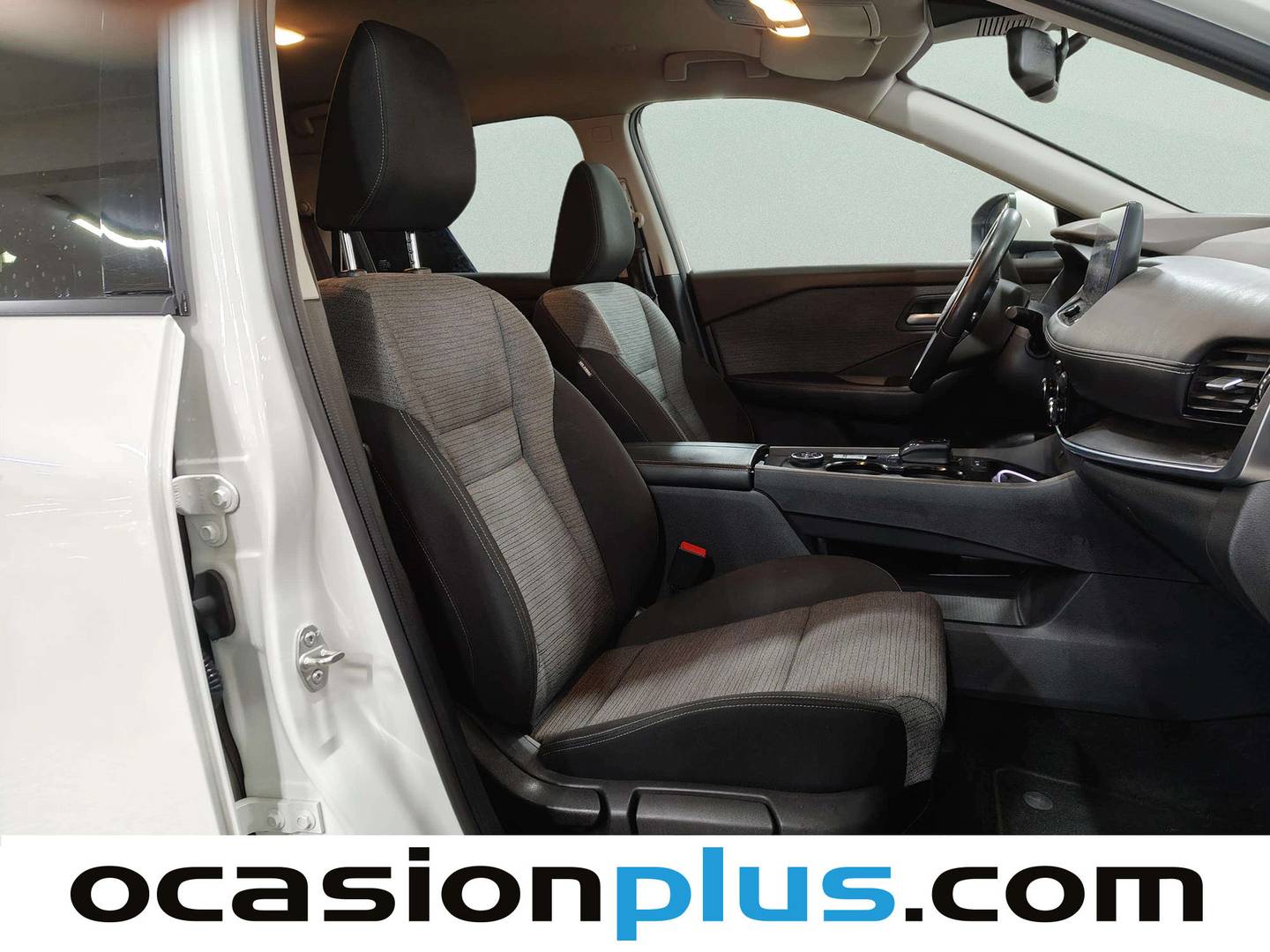 Foto Nissan X-TRAIL Nissan X-Trail 1.5 e-4ORCE N-Connecta 4X4 AT (213 CV) 7 Plazas