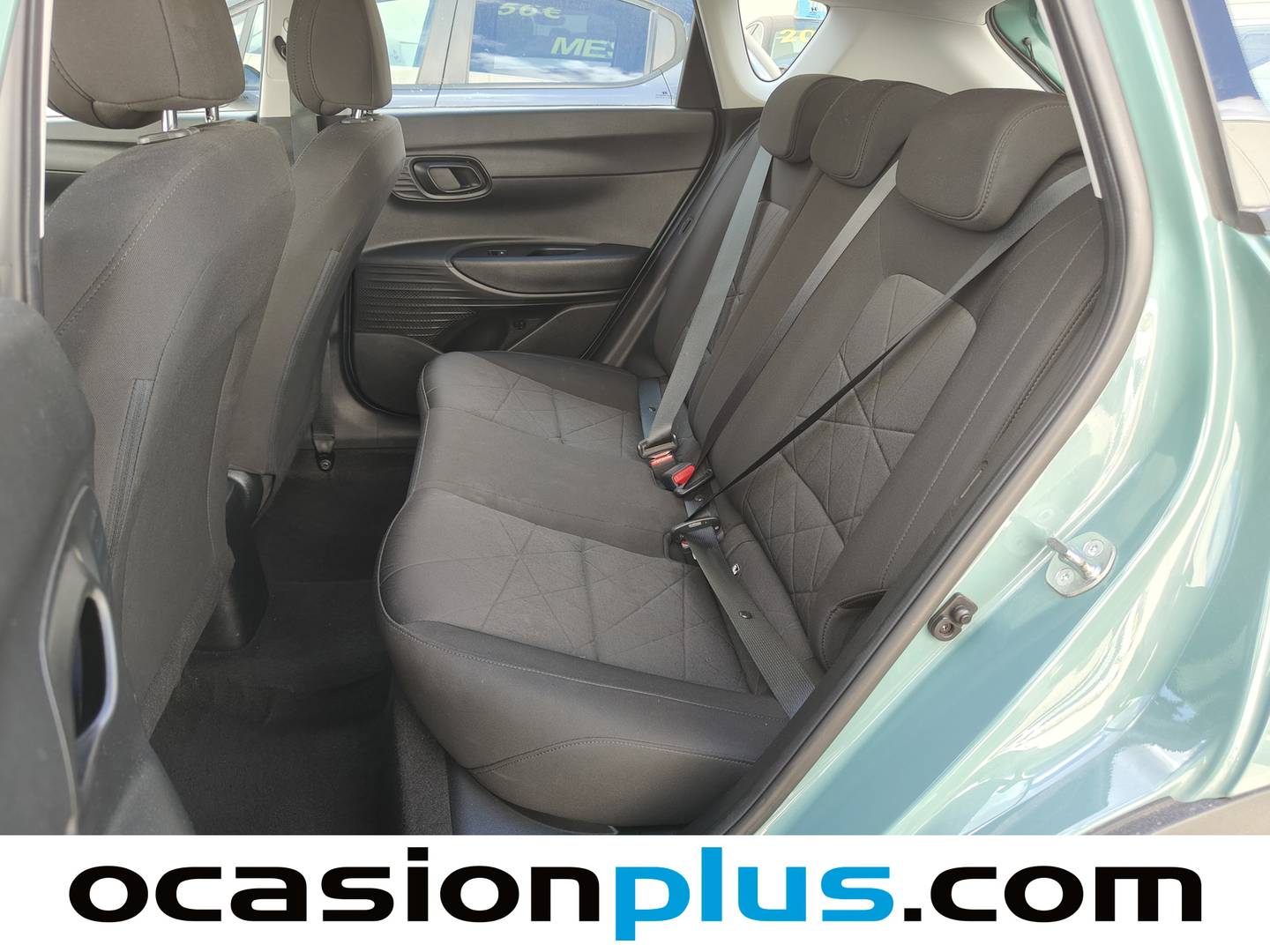 Foto asientos traseros Hyundai Bayon Hyundai Bayon 1.2 MPI Maxx (84 CV)