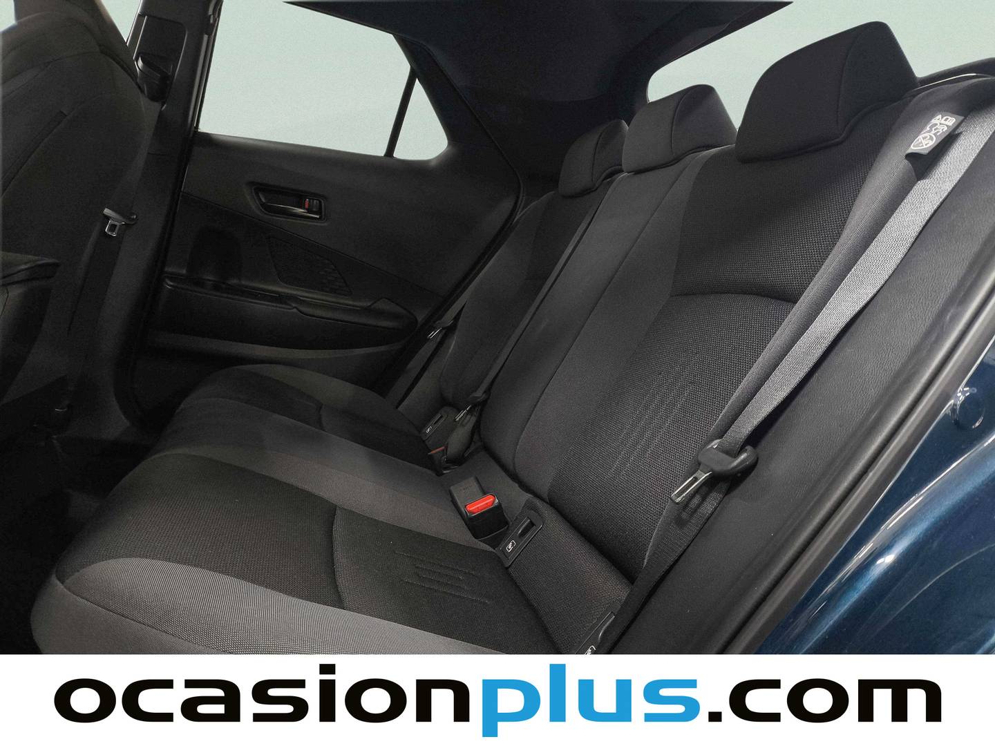 Foto asientos traseros Toyota C-HR Toyota C-HR 140H Advance (140 CV)