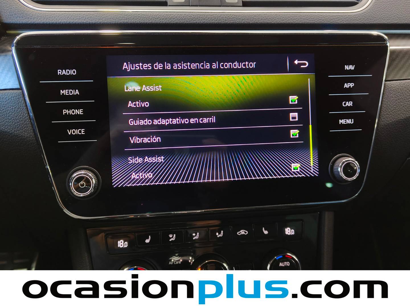 Skoda Superb Skoda Superb 2.0 TDI Sportline DSG (190 CV) automático