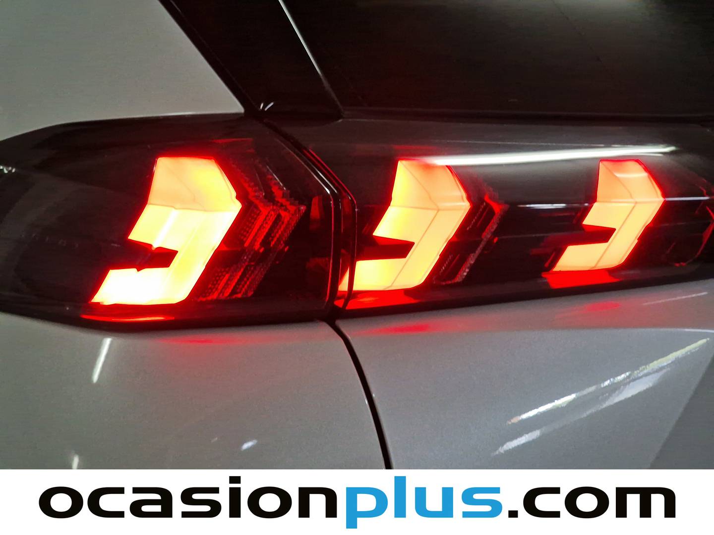 Peugeot 2008 Peugeot 2008 PureTech 130 S&S GT EAT8 (130 CV) gasolina