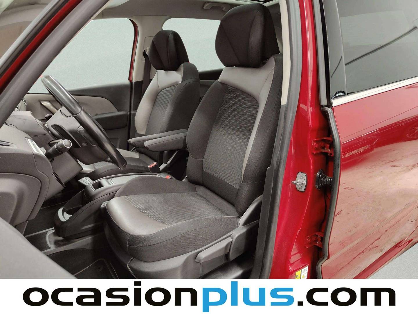 Foto asientos delanteros Citroën C4 Spacetourer Citroën C4 Spacetourer PureTech 130 S&S Shine EAT8 (130 CV)