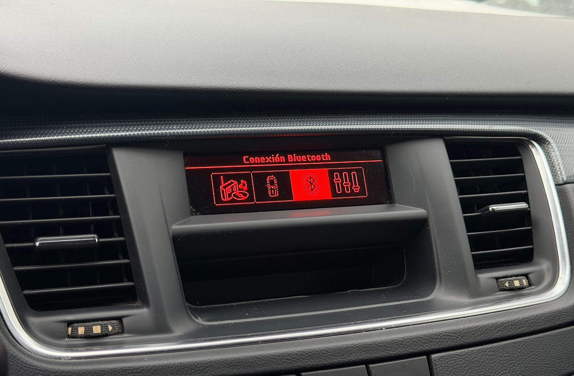 Peugeot 508 1.6 e-HDI BlueLion Active CMP - foto 29