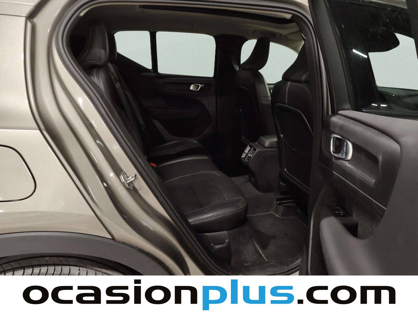 Volvo XC40 Volvo XC40 T3 Business Plus (163 CV) gasolina