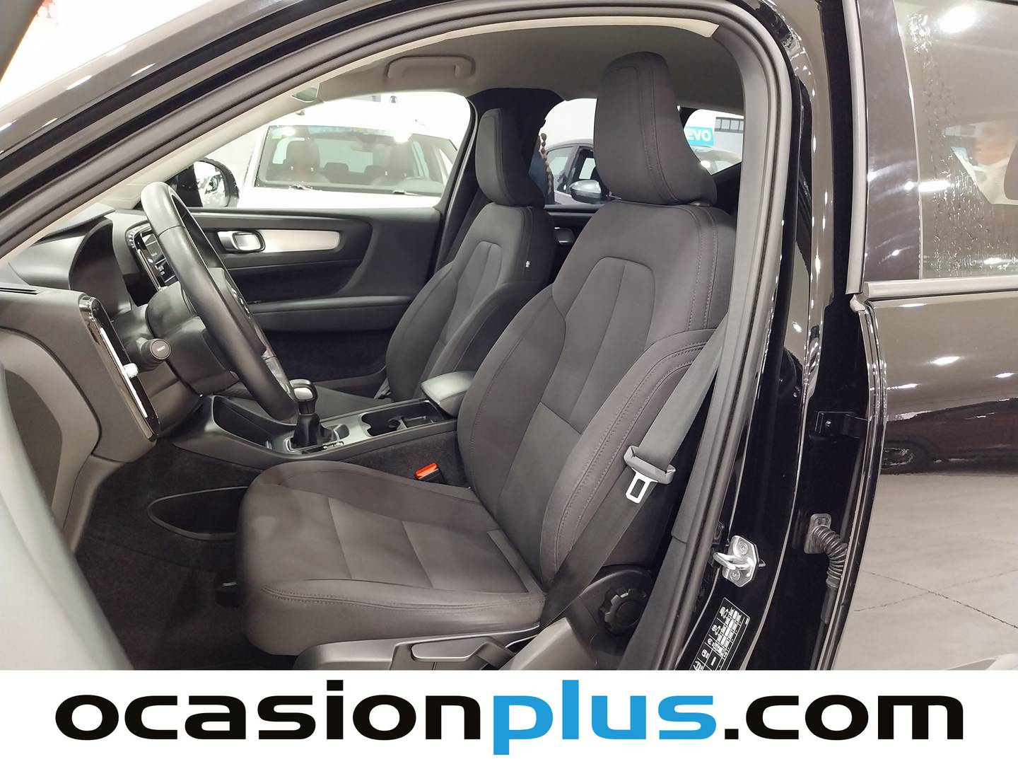 Foto asientos delanteros Volvo XC40 Volvo XC40 T3 Business Plus (163 CV)