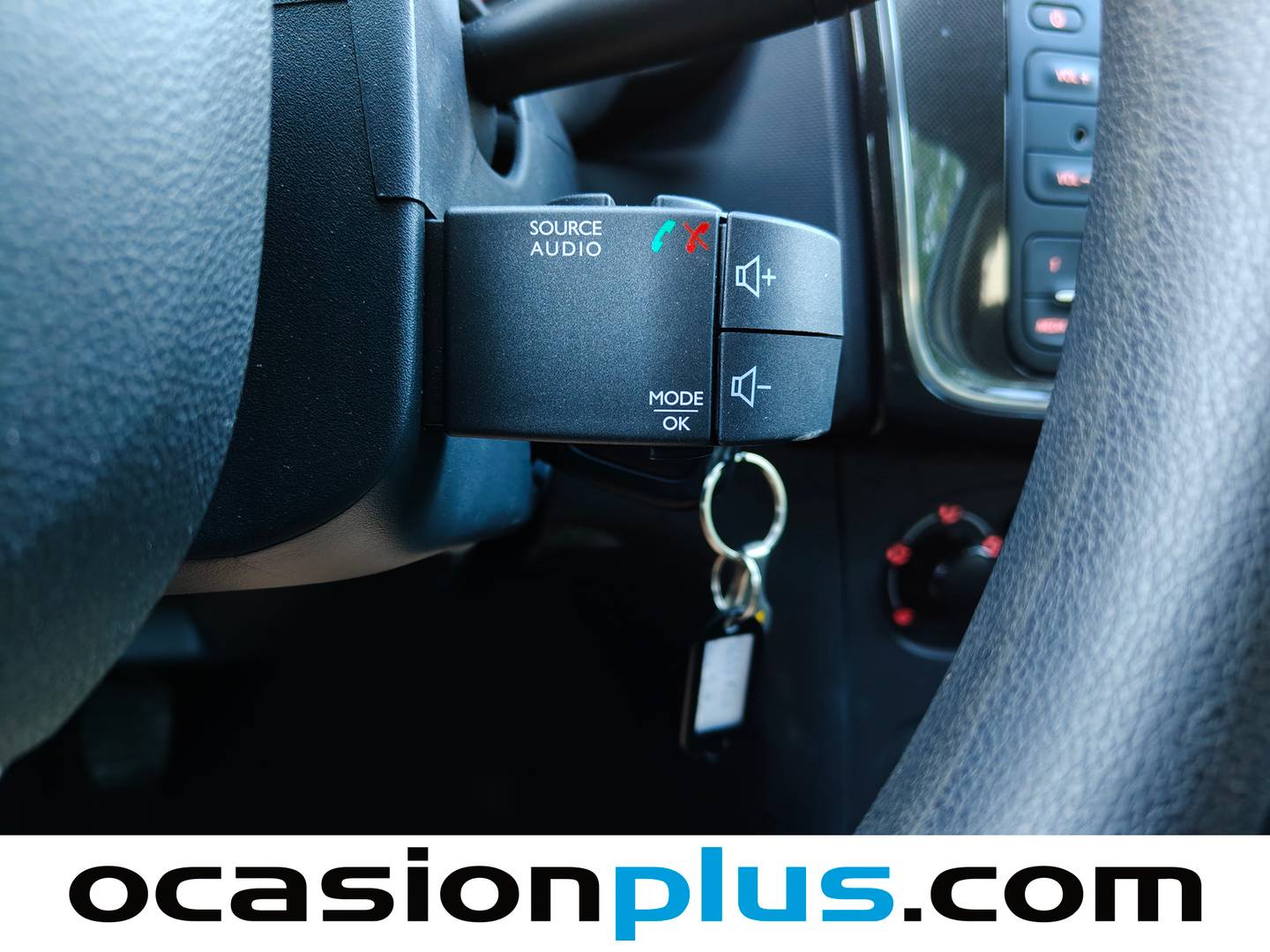 Extras y acabados del Dacia Sandero Dacia Sandero Ambiance 1.0 (73 CV)