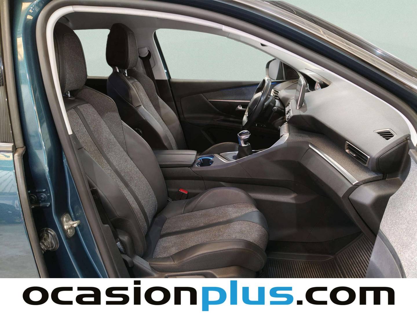Peugeot 5008 Peugeot 5008 PureTech 130 S&S Allure (130 CV) 7 PLAZAS manual