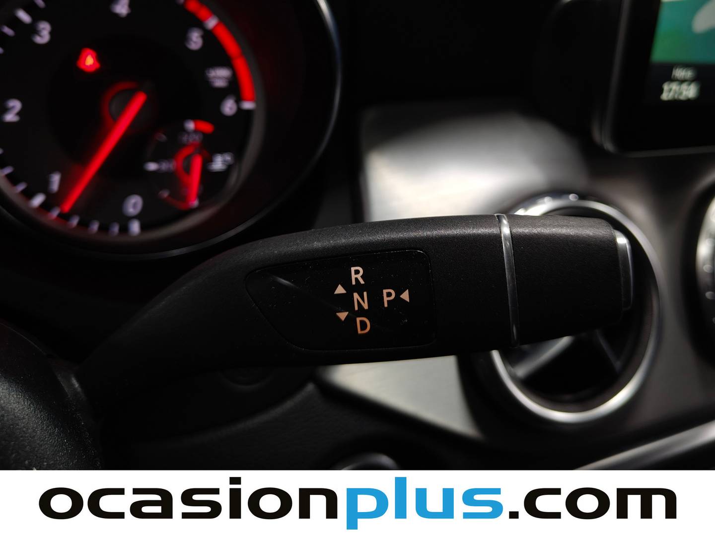 Foto Mercedes GLA Mercedes GLA GLA 200 d AMG Line 100 kW (136 CV)