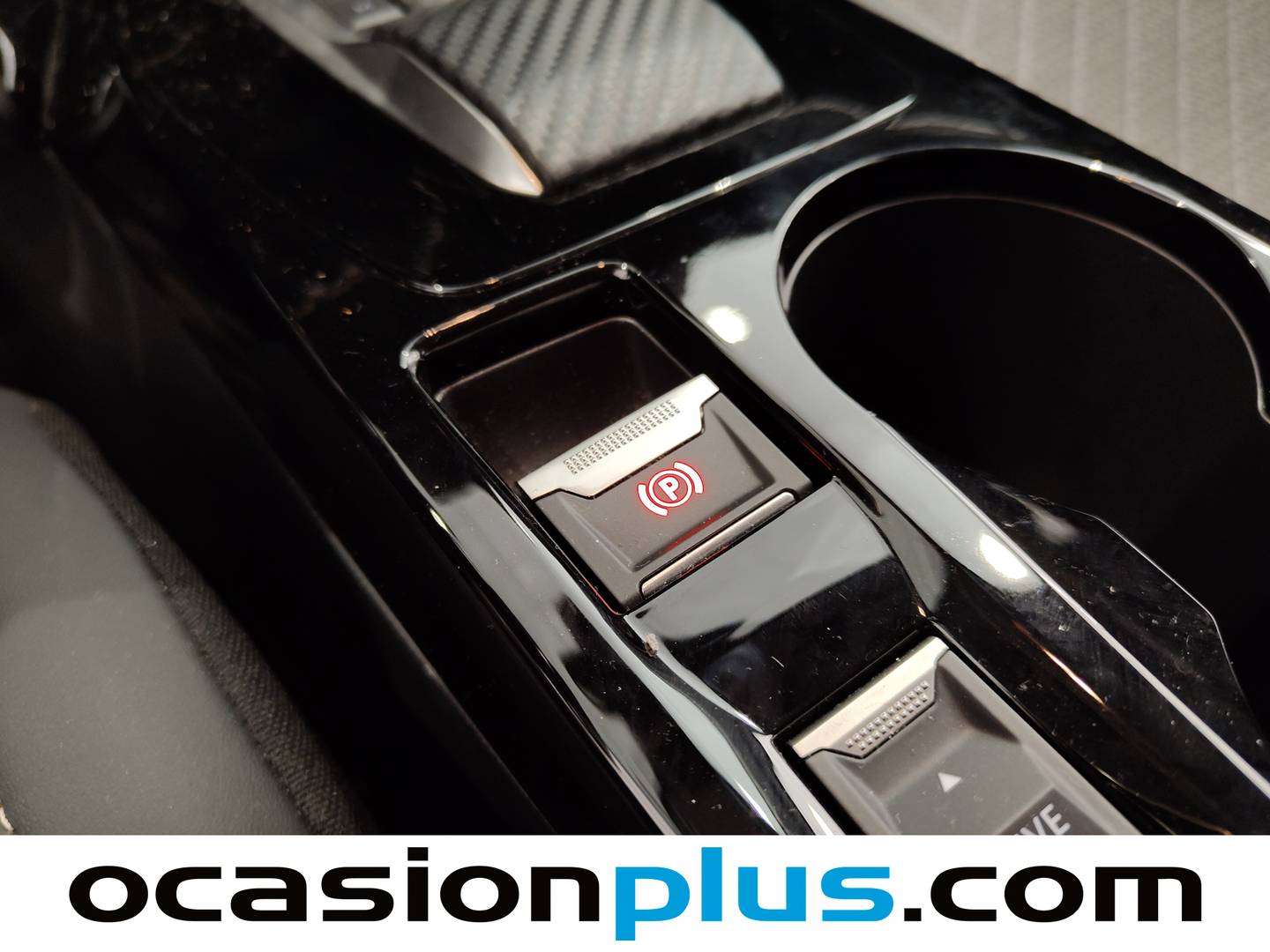 Peugeot 208 Peugeot 208 Allure Hybrid eDCS6 (100 CV) automático