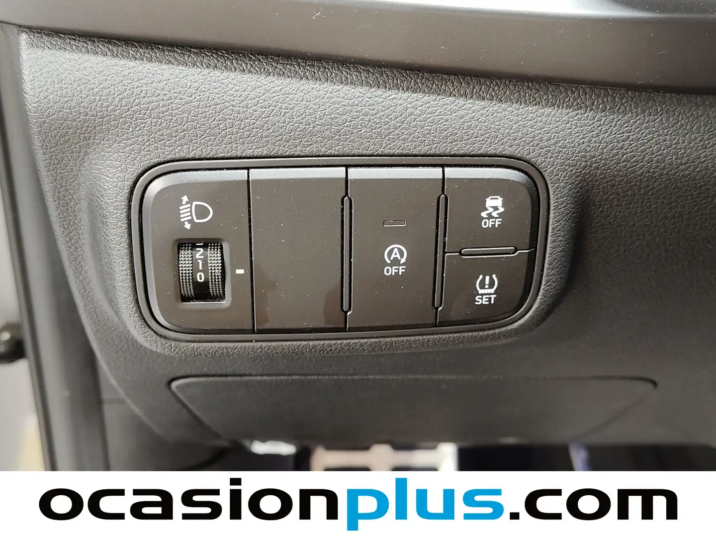 Foto Hyundai Bayon Hyundai Bayon 1.2 MPI Maxx (84 CV)