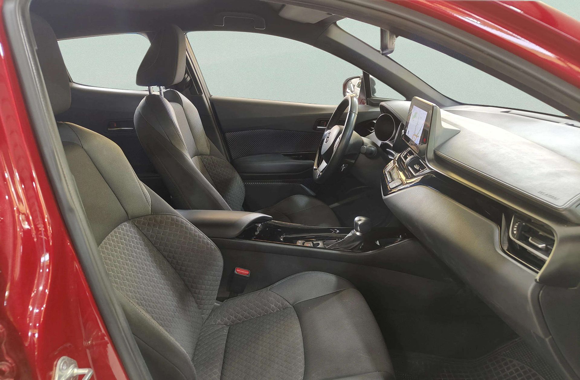 Toyota C-HR 1.8 125H Advance - foto 18