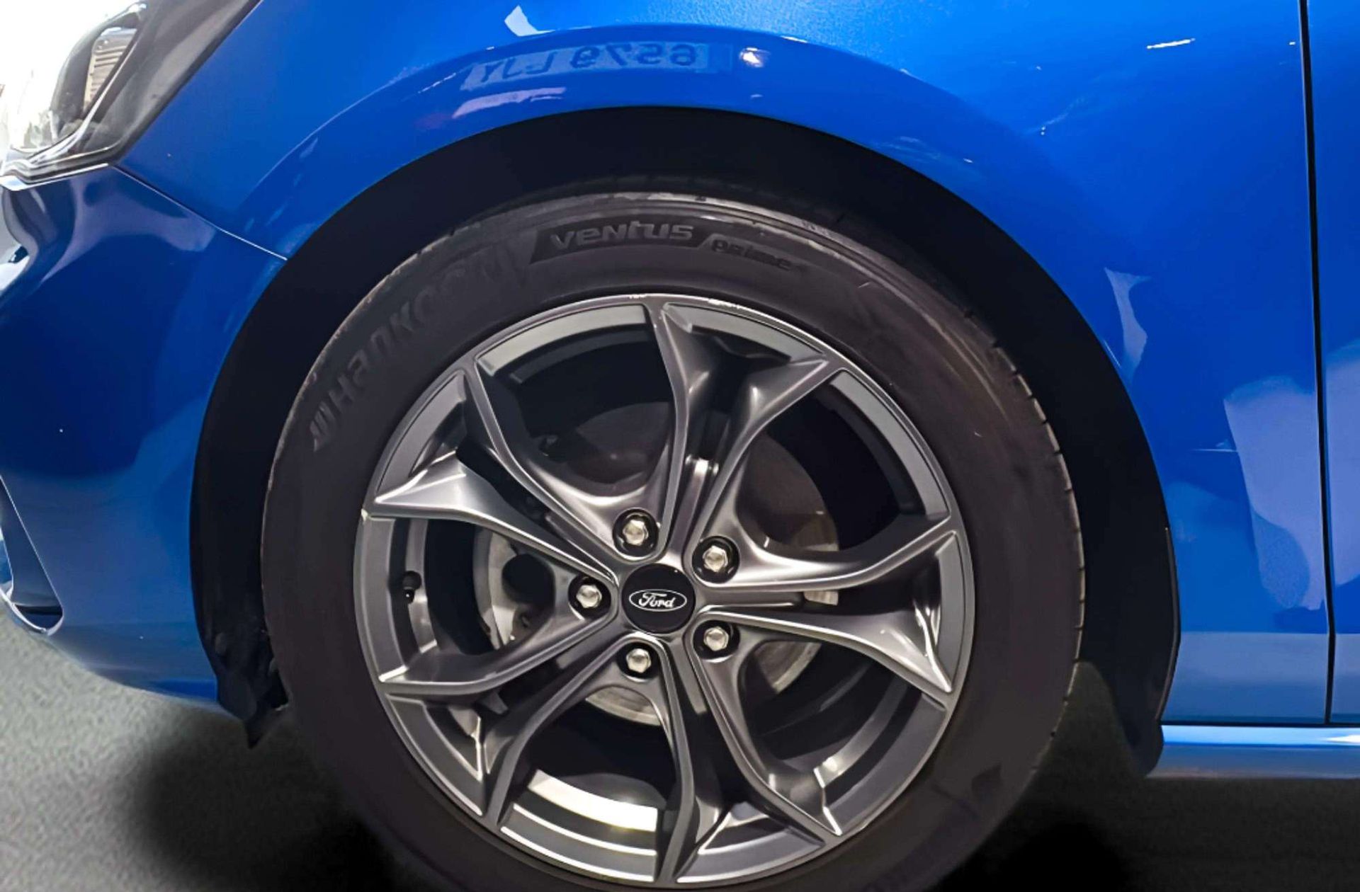 Ford Focus 1.0 EcoBoost MHEV ST-Line - foto 42