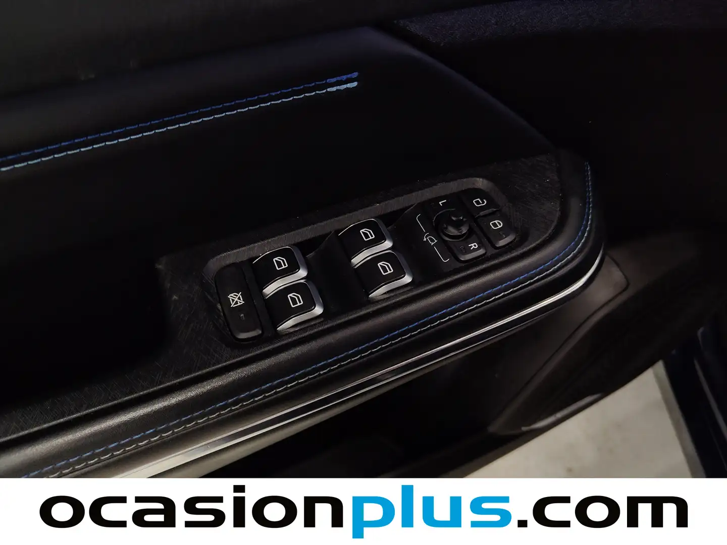 Foto Lynk & Co 01 Lynk & Co 01 1.5 HEV (197 CV)