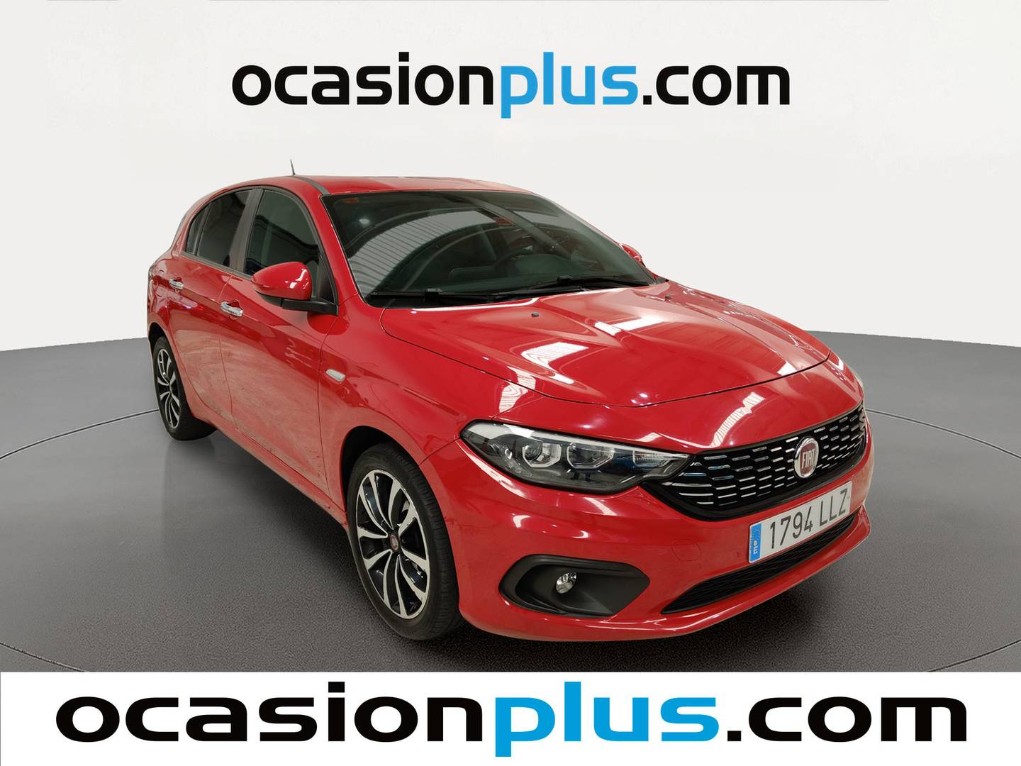Foto delantera Fiat Tipo Fiat Tipo 1.4 Fire Lounge (95 CV) derecha