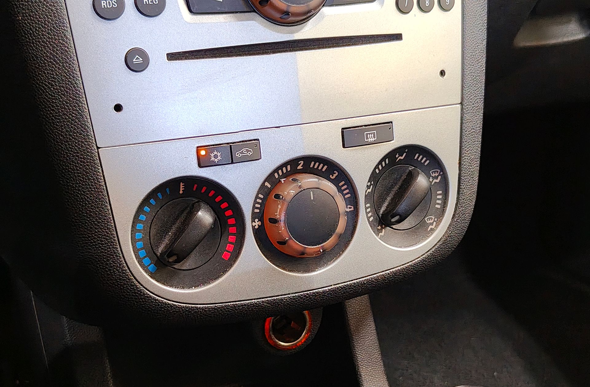 Opel Corsa 1.3 ecoFlex Essentia - foto 25