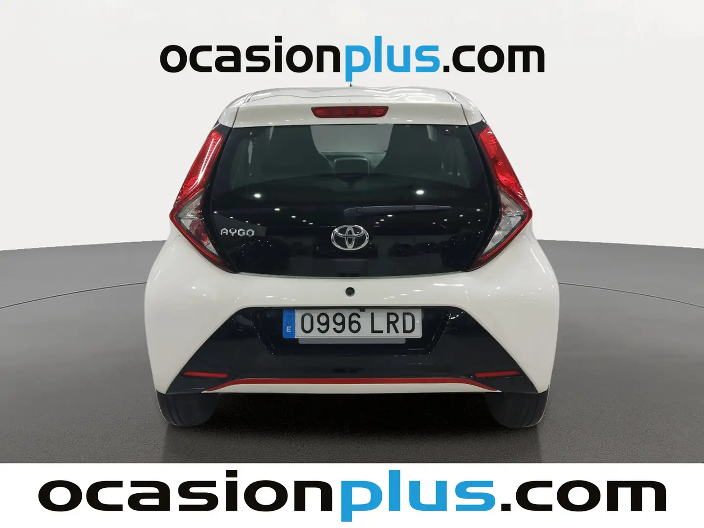 Foto Toyota Aygo Toyota Aygo 1.0 70 x-play (72 CV)