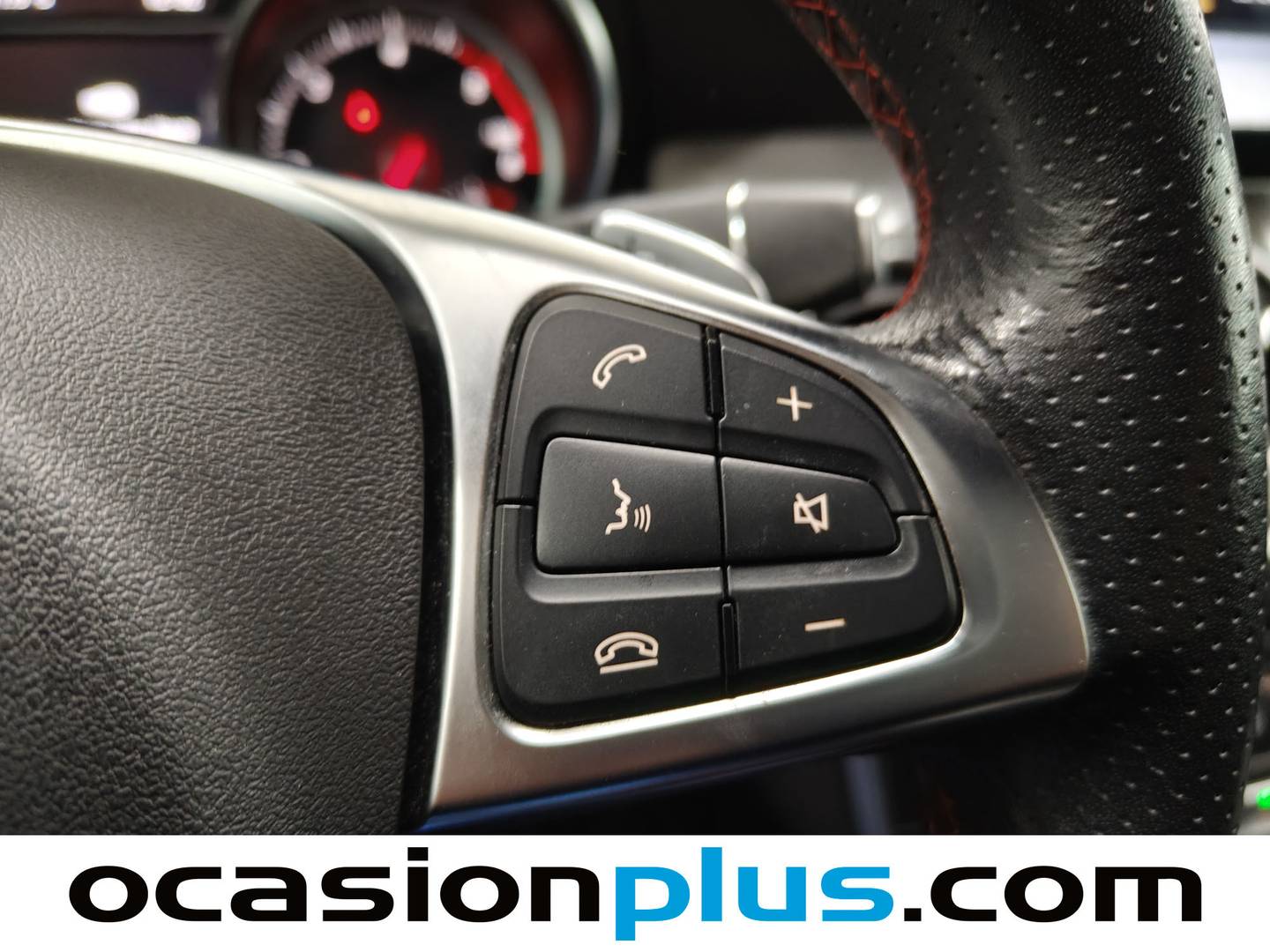 Foto Mercedes GLA Mercedes-Benz GLA GLA 200 d (136 CV) pack AMG