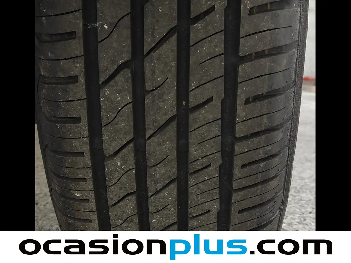 Foto Peugeot 2008 Peugeot 2008 PureTech 130 S&S Allure Pack (130 CV)