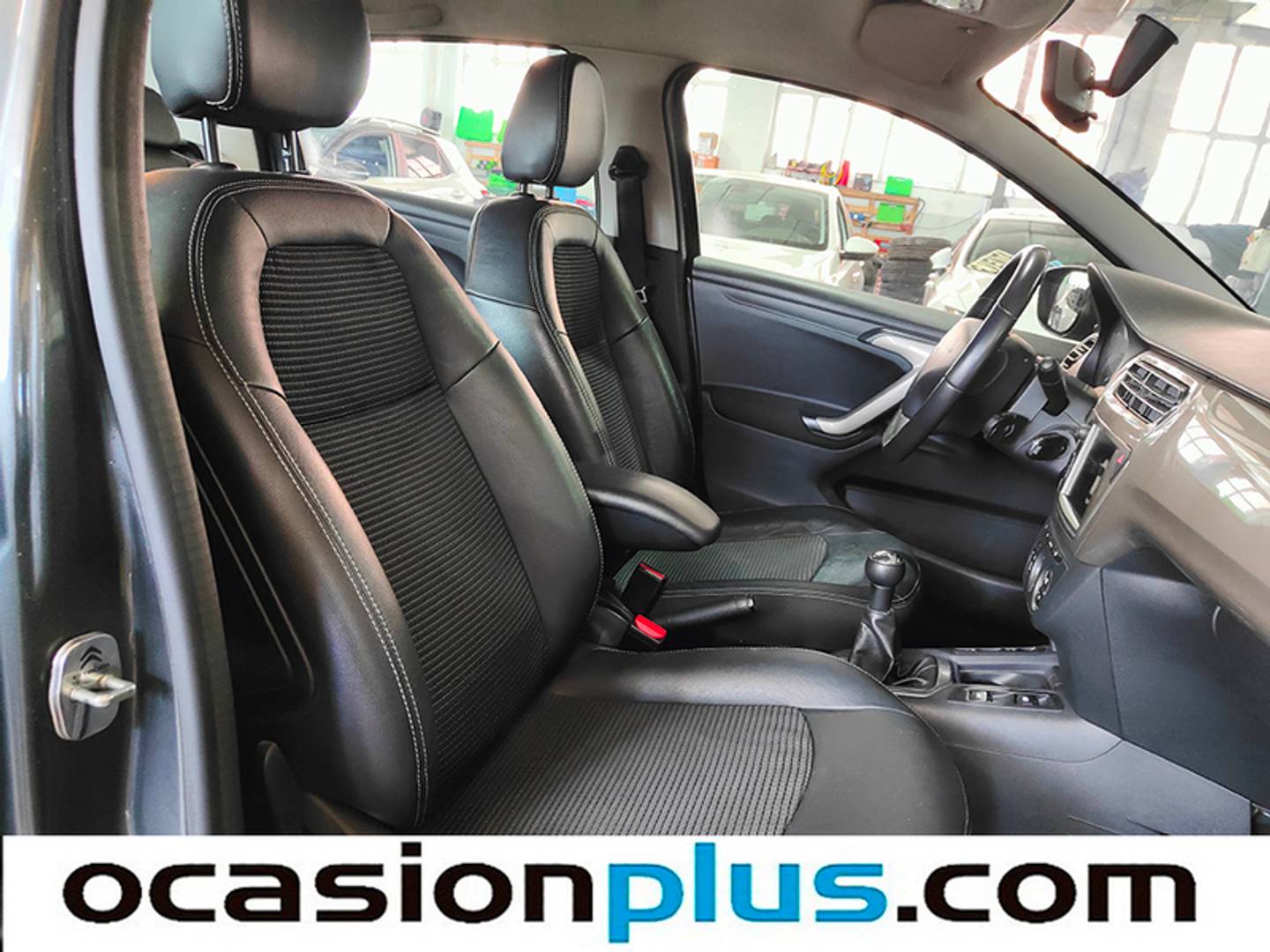 Foto Citroën C-Elysée Citroen C-Elysee 1.6 VTi Shine (115 CV)