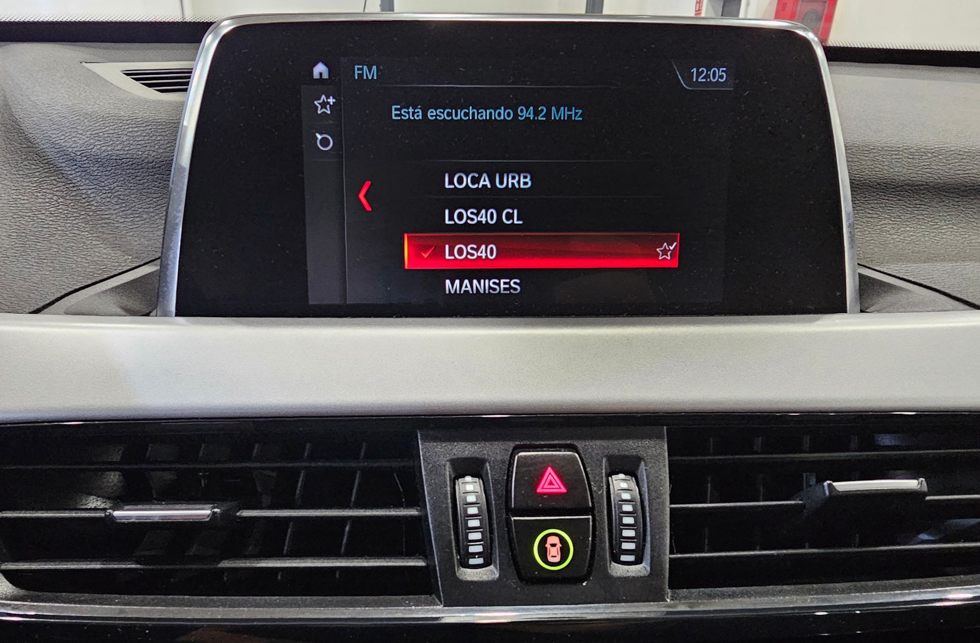 BMW X1 sDrive18d Business - foto 35