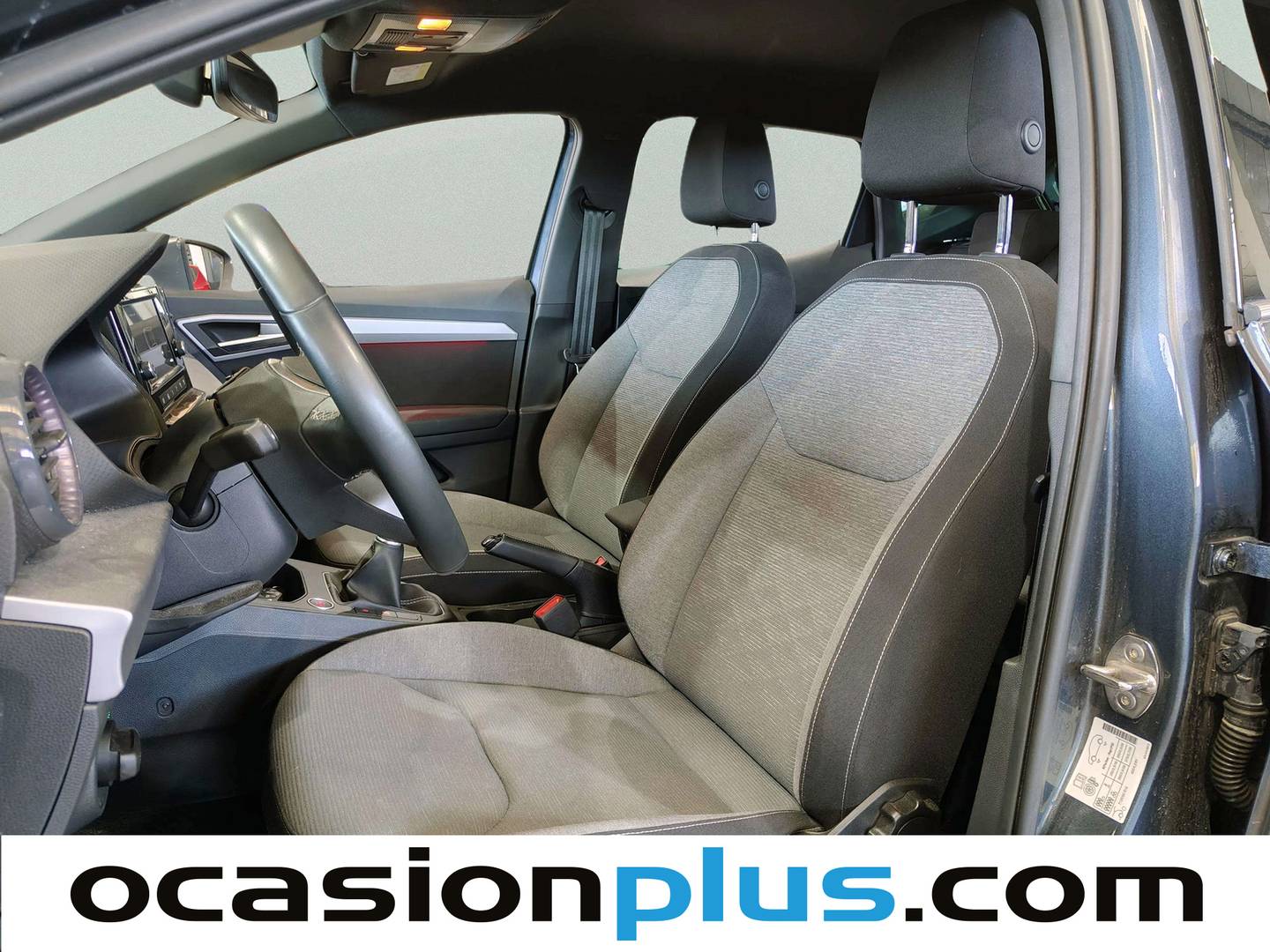 Foto asientos delanteros Seat Ibiza Seat Ibiza 1.0 TSI S&S Xcellence (115 CV)