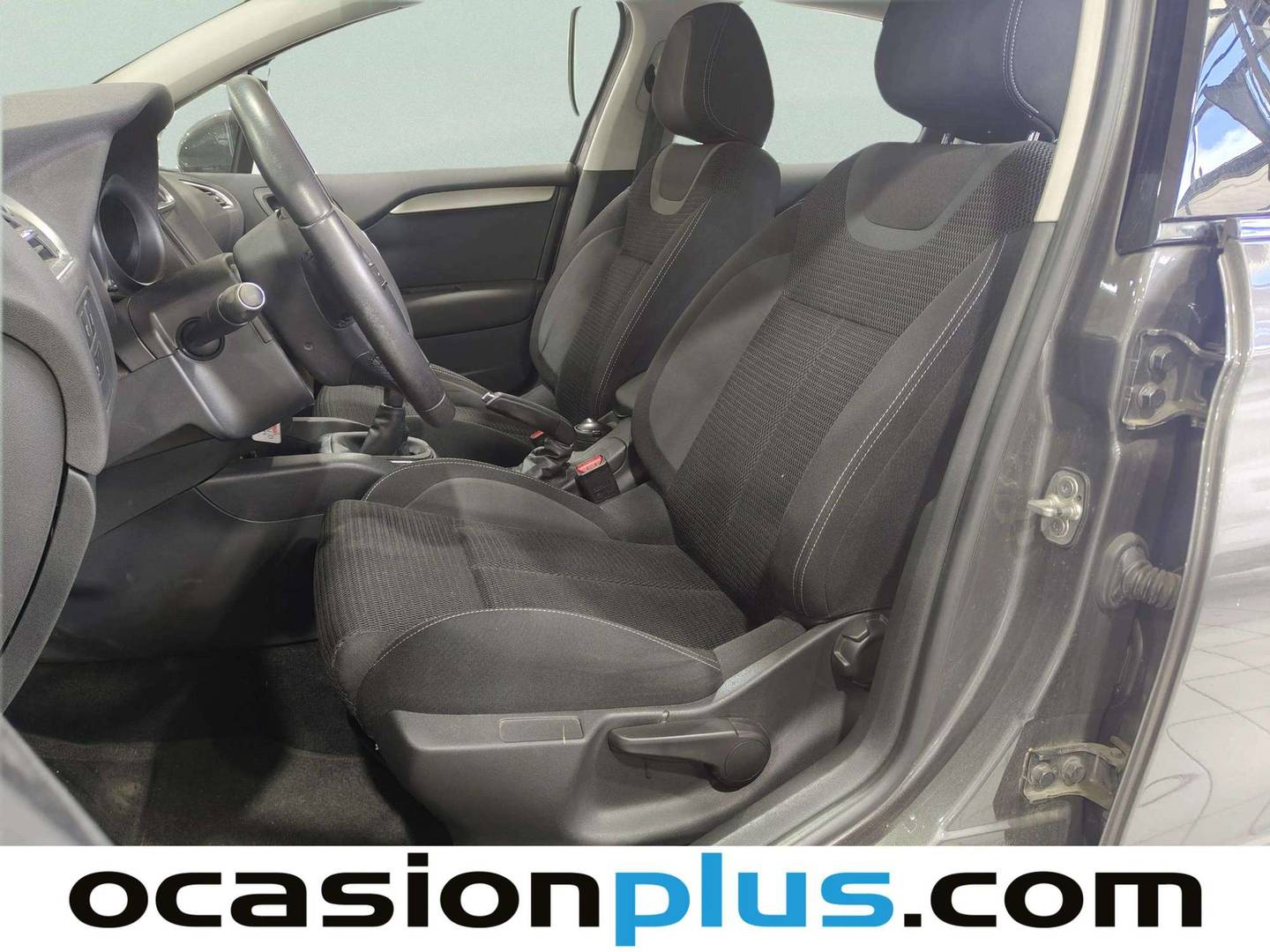 Foto asientos delanteros Citroën C4 Citroën C4 PureTech 110 Tonic (110 CV)