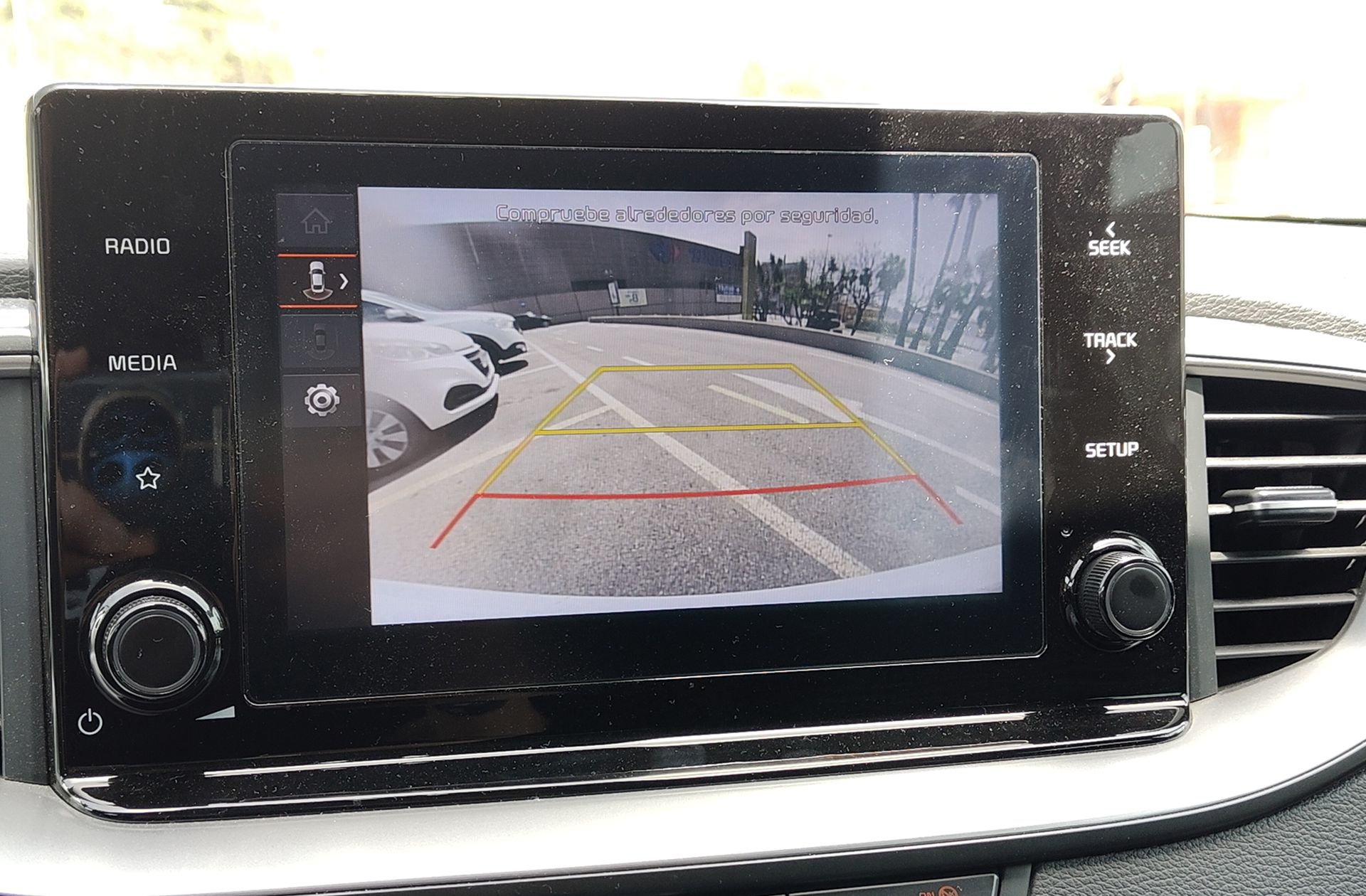 Kia Ceed 1.6 MHEV iMT Drive - foto 7