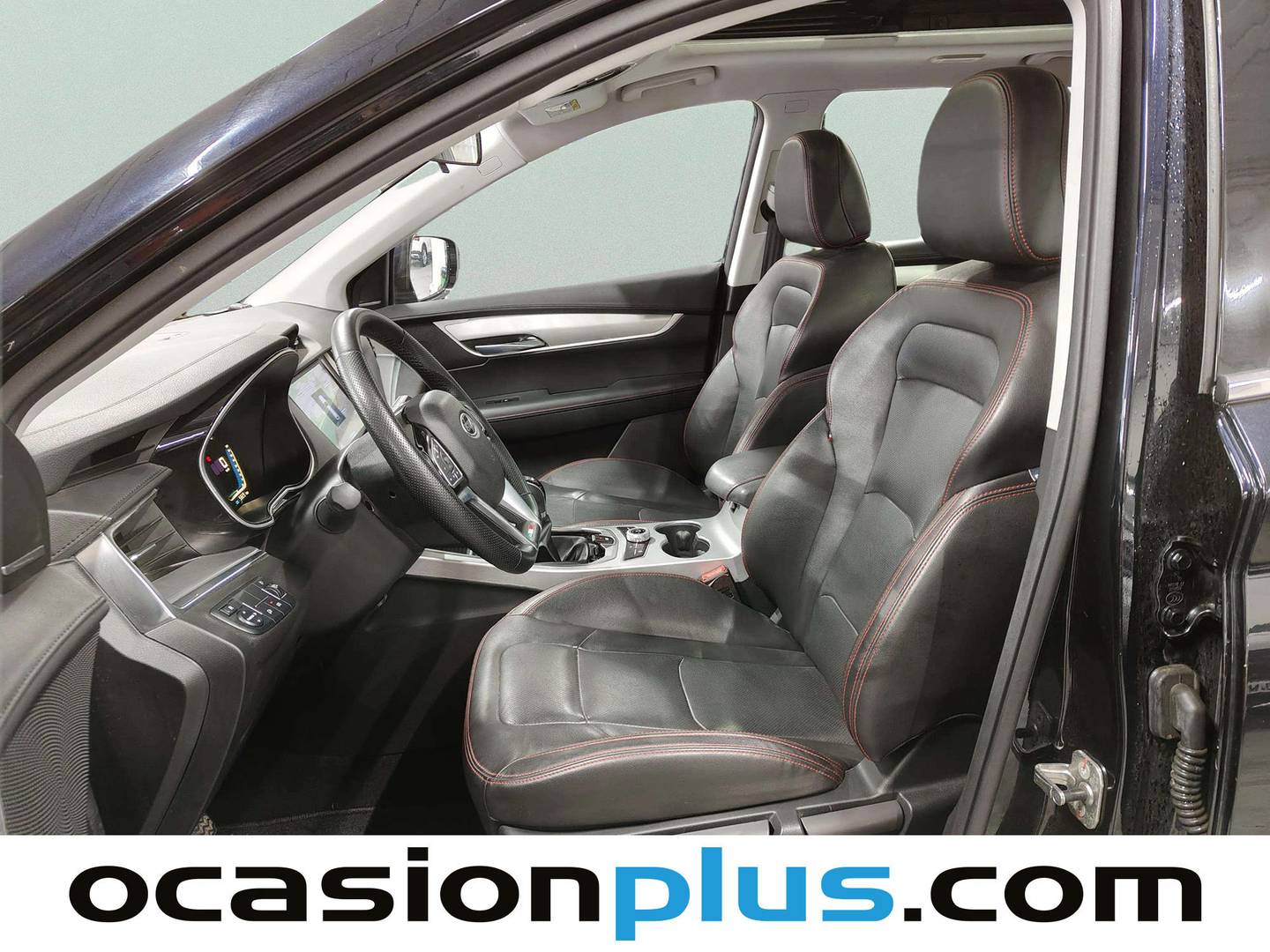 Foto asientos delanteros SWM G01 SWM G01 1.5T Luxury (131 CV)