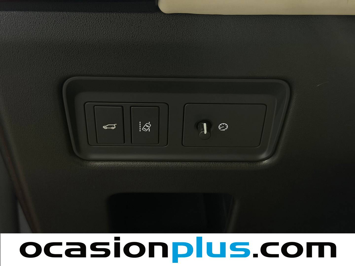 Land Rover Discovery Land Rover Discovery 2.0 I4 SD4 HSE Auto (240 CV) 7 plazas de ocasión