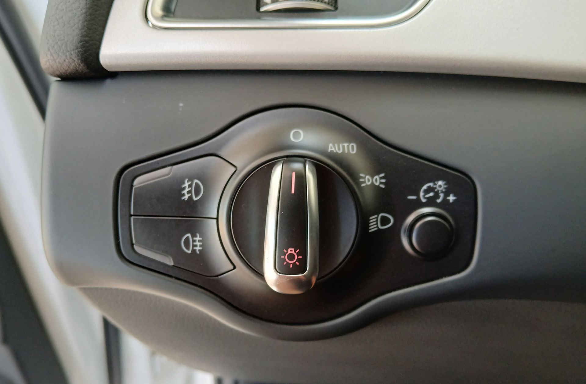 Audi A4 Avant S line edition 2.0 TDI ultra - foto 22