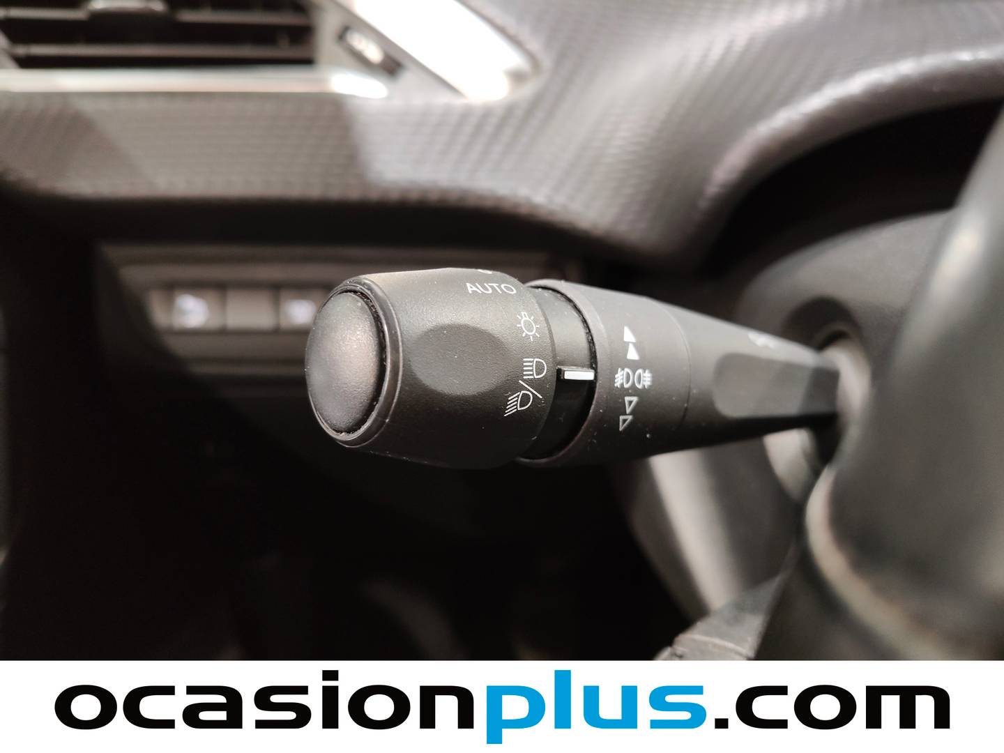 Peugeot 2008 Peugeot 2008 PureTech 130 S&S Allure (130 CV) de ocasión