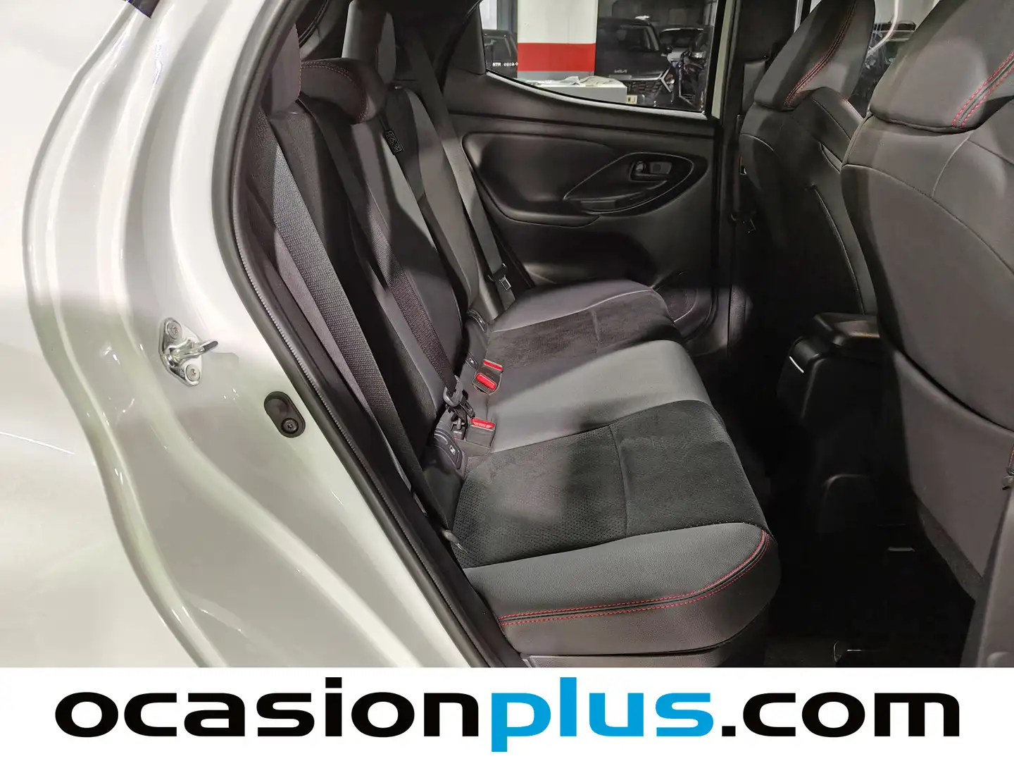 Foto Toyota Yaris Toyota Yaris 120H GR-Sport (116 CV)