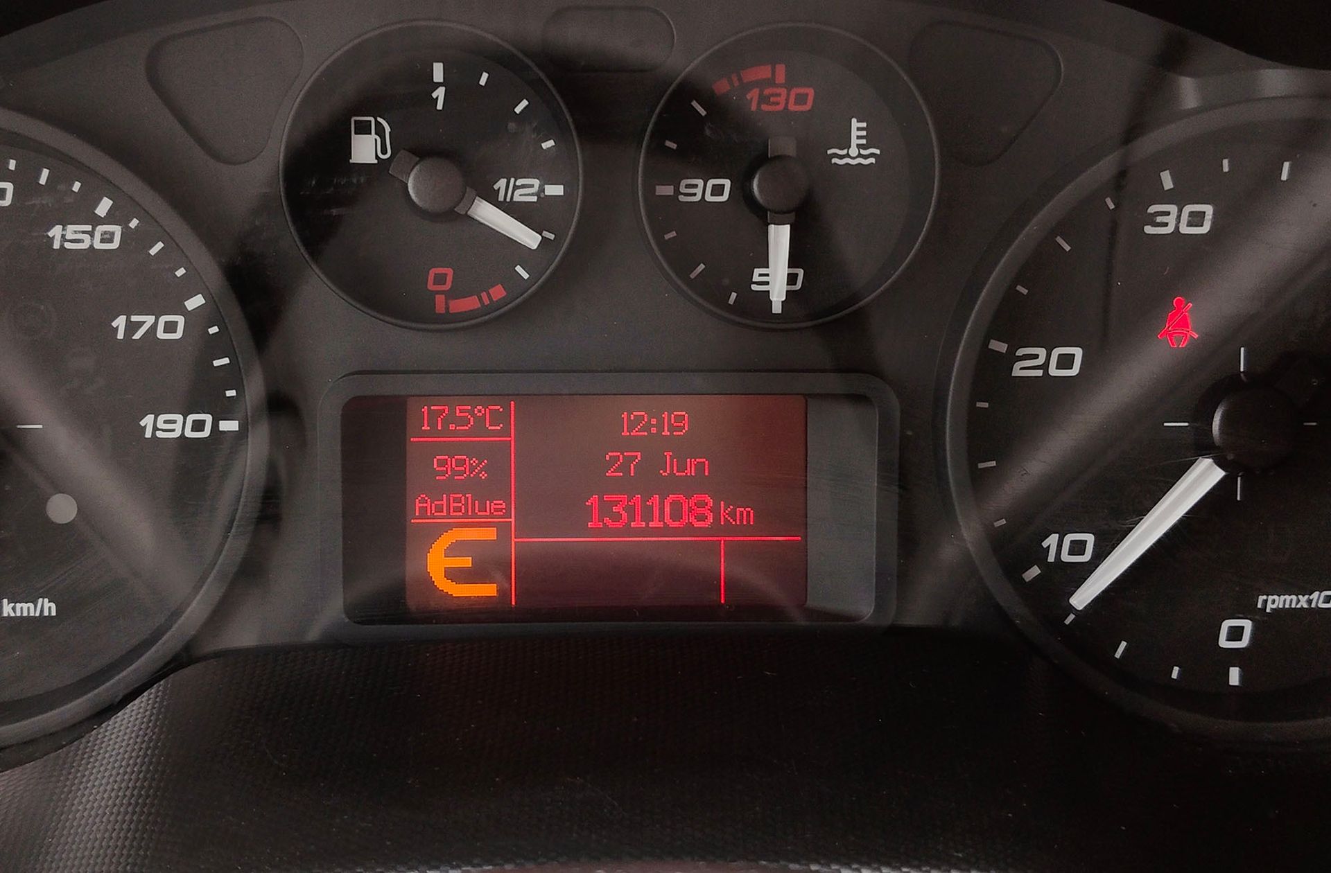 Iveco Daily 35S 16 V 3520L/H2 3 plazas - foto 7