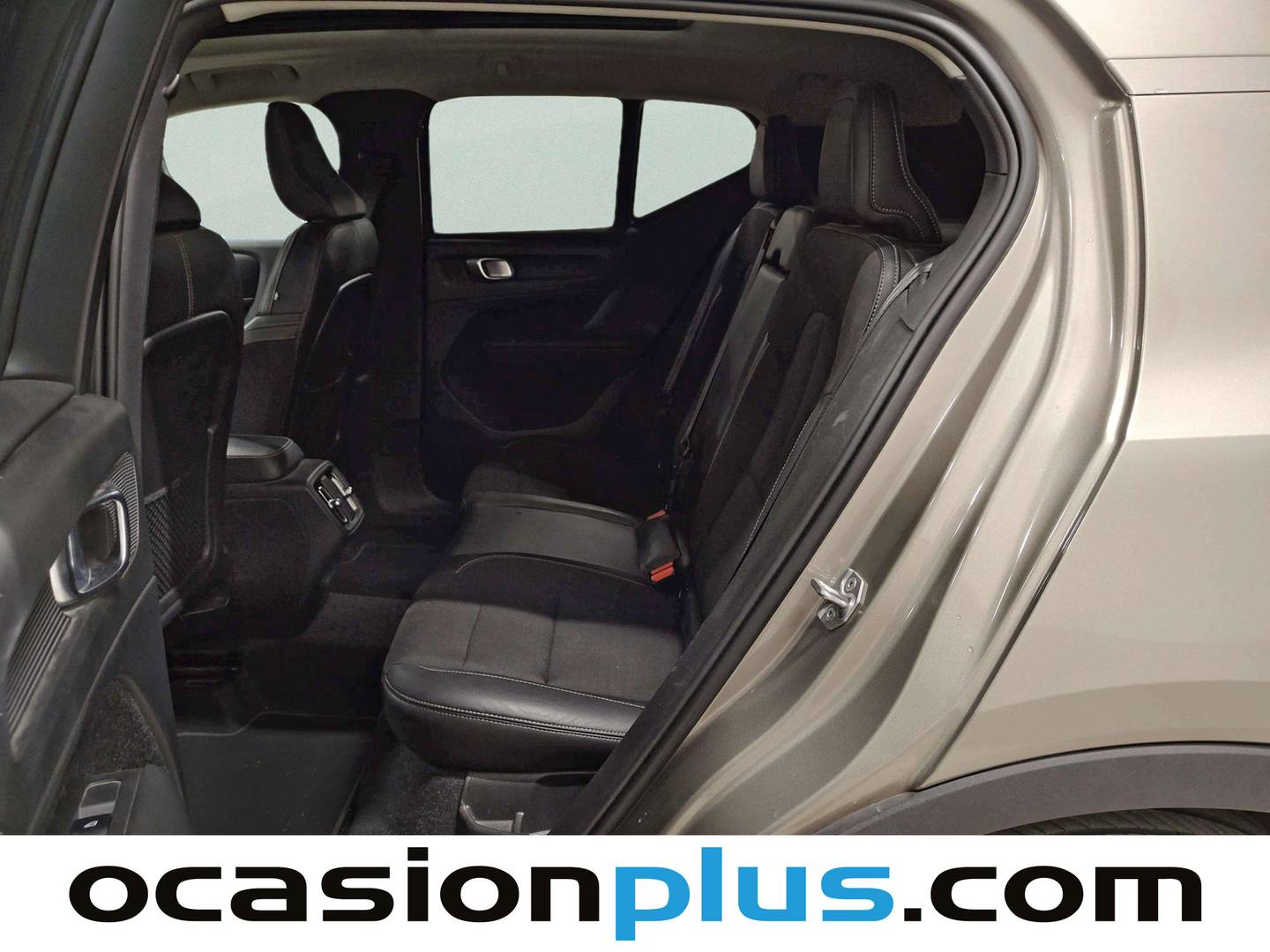 Foto asientos traseros Volvo XC40 Volvo XC40 T3 Business Plus (163 CV)