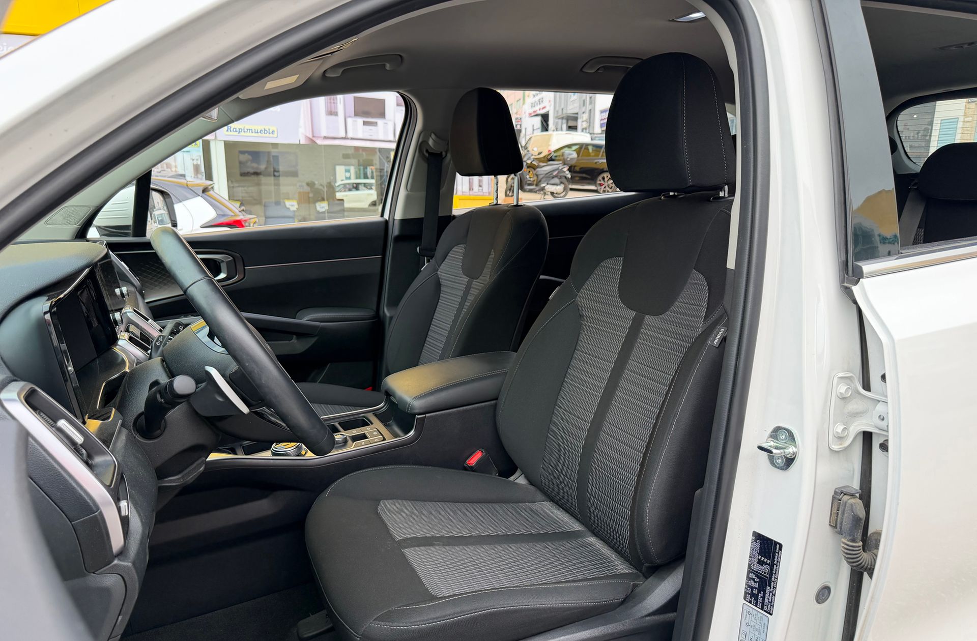 Kia Sorento 1.6 T-GDi HEV Drive 4x2 7 plazas - foto 13